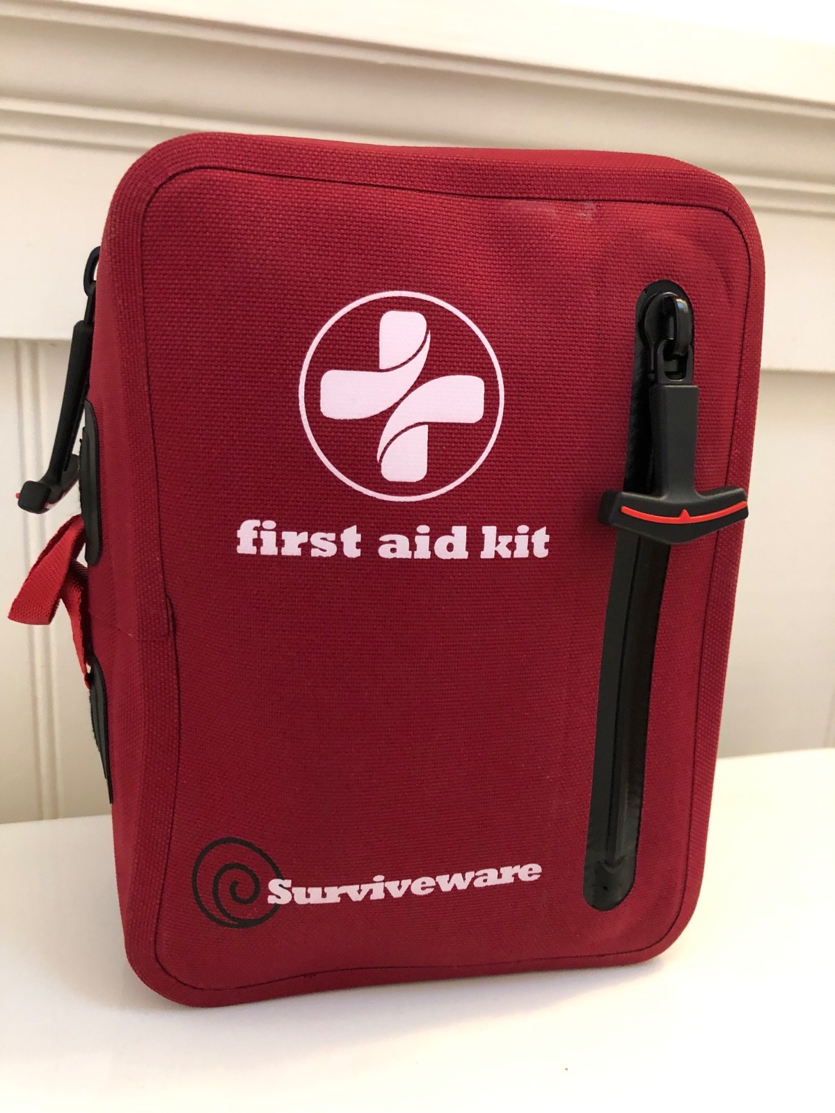 Surviveware 98 pcs Waterproof Premium First Aid Kit for Cars, Boats, Trucks