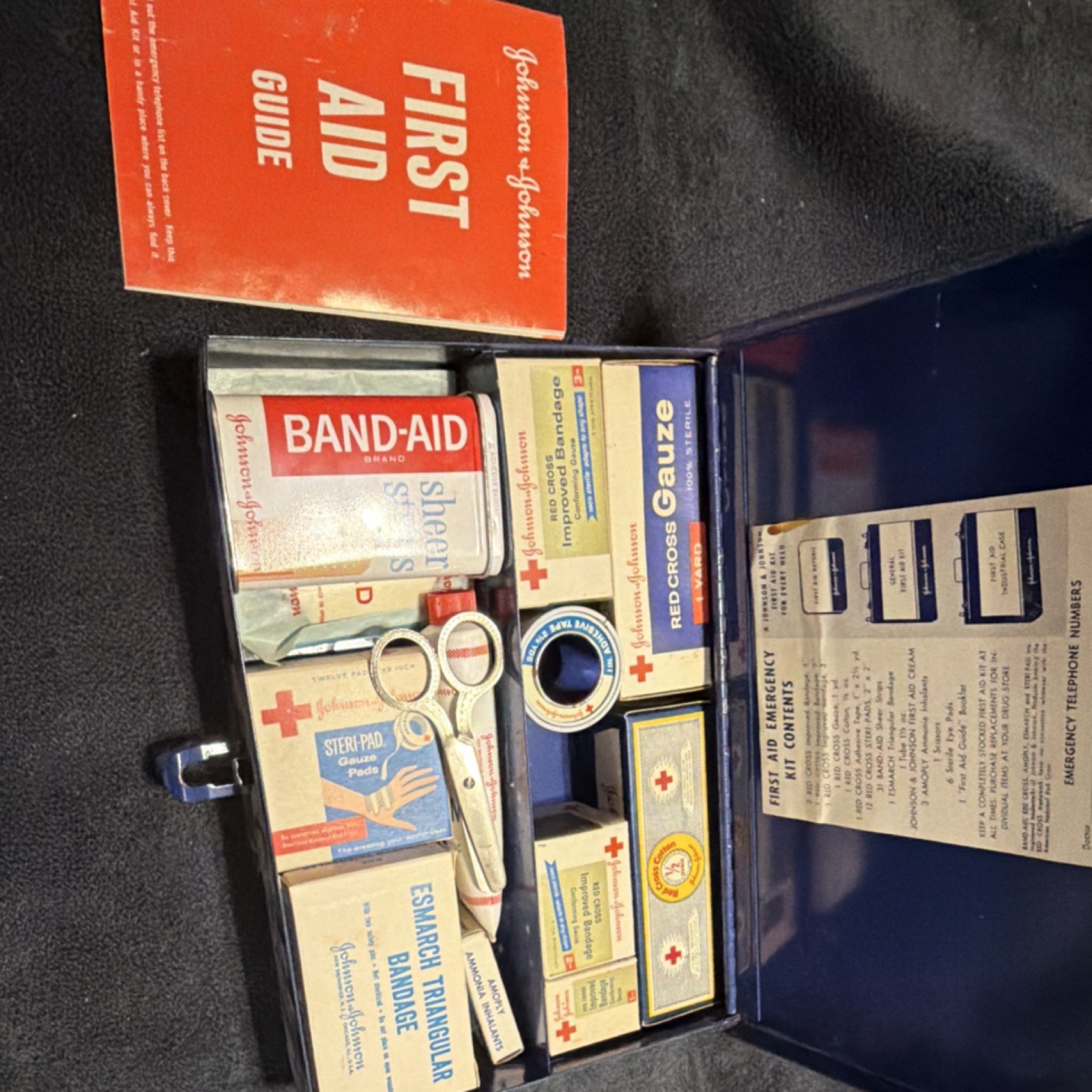 Vintage 1960’s Johnson & Johnson museum quality First Aid Emergency Kit complete