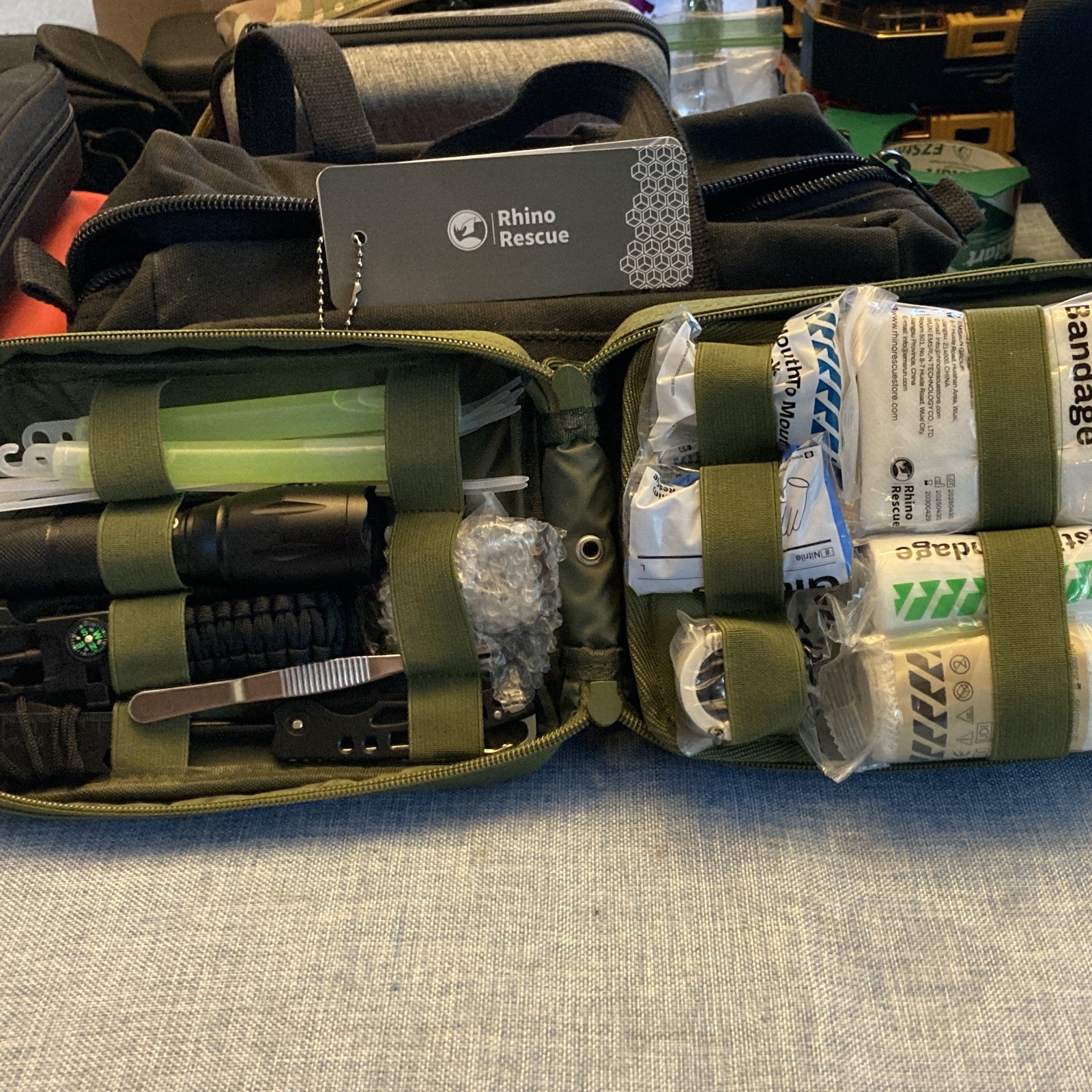 Rhino Rescue Portable Green First Aid Kit Pouch w/ Bandage for Emergency
