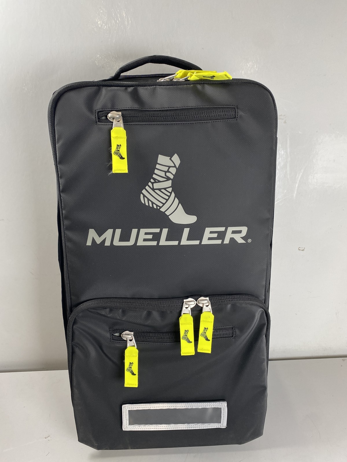 Mueller M.U.L.E. Pro Sport Med Kit Bag – Black (13019)