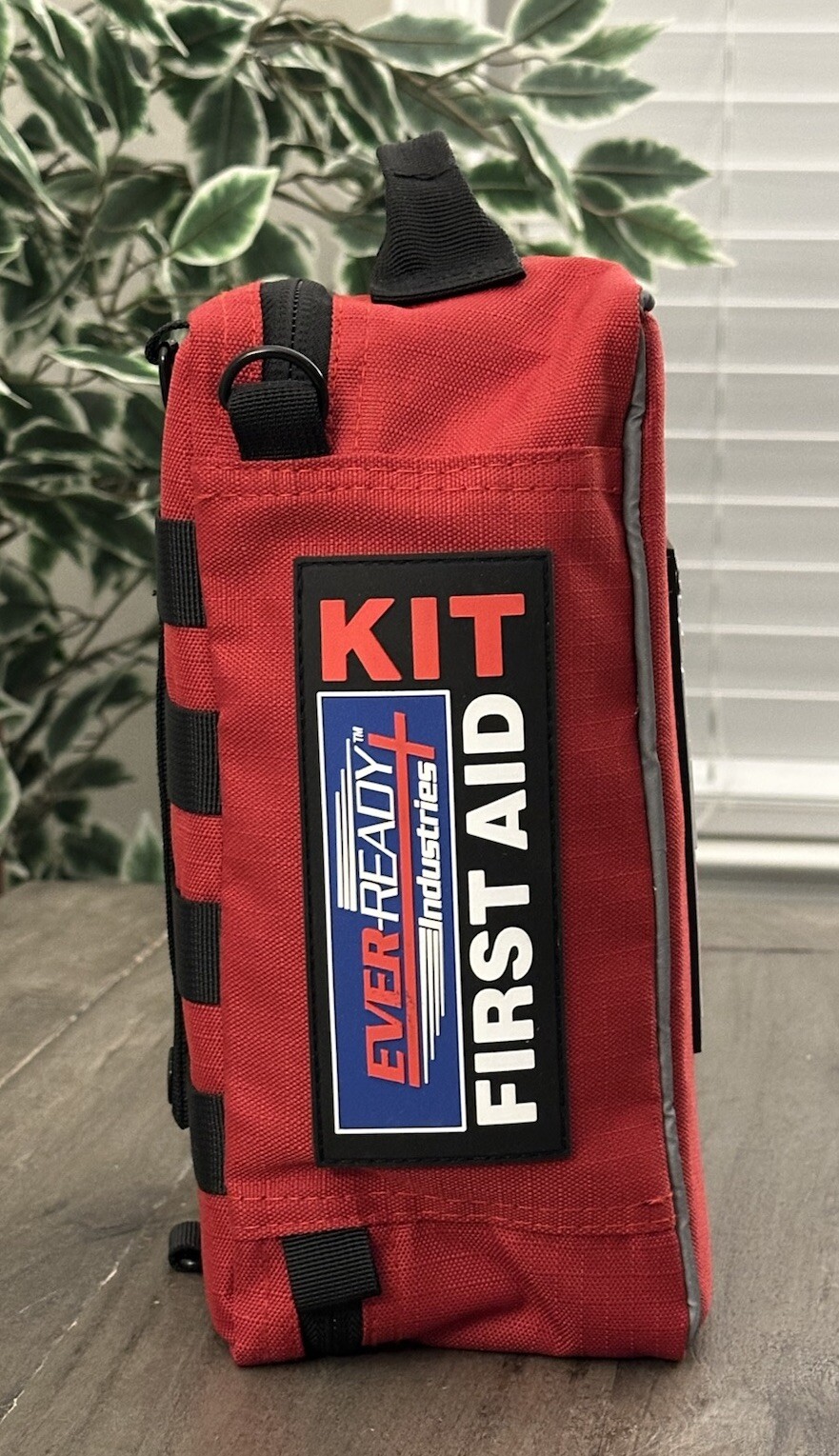 200 Piece Ever-Ready Industries All Purpose First Aid Kit, Expiry 03/26 For Home