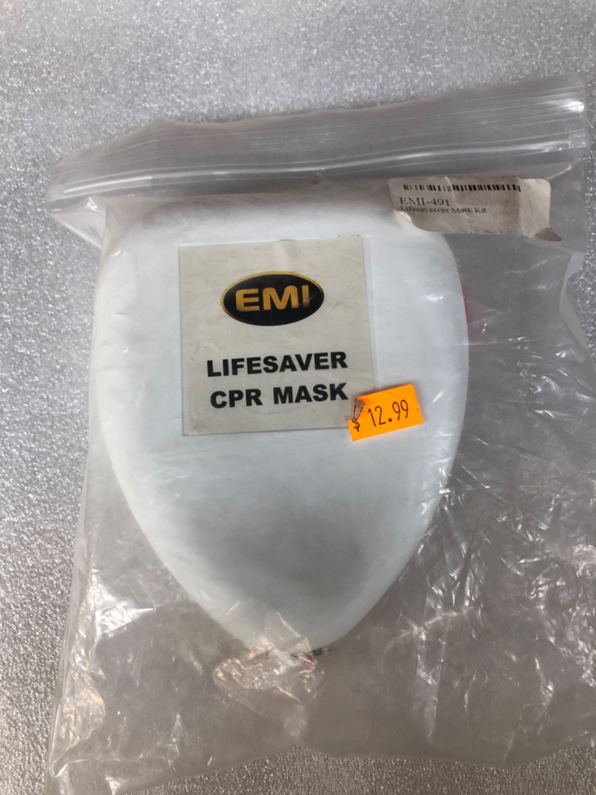 EMI Lifesaver cpr mask kit with gloves mask snd wipes new in package