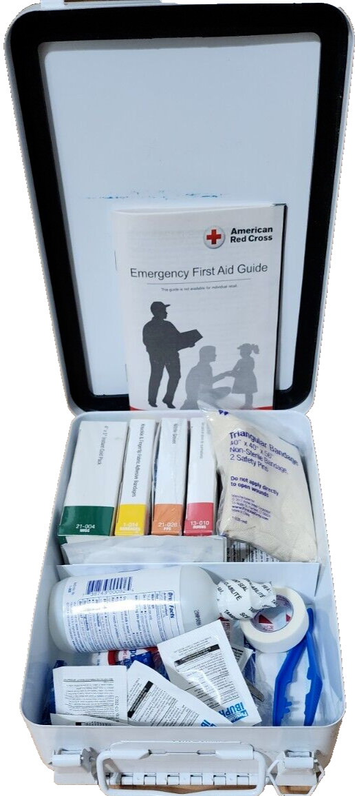 (QTY:1) Vehicle 221-U/FAO First Aid Kit 85 Piece Set Heavy Duty – EXP: 03/2023