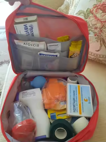 3PCS Portable First Aid Kit Bag Medical Emergency Organizer Travel