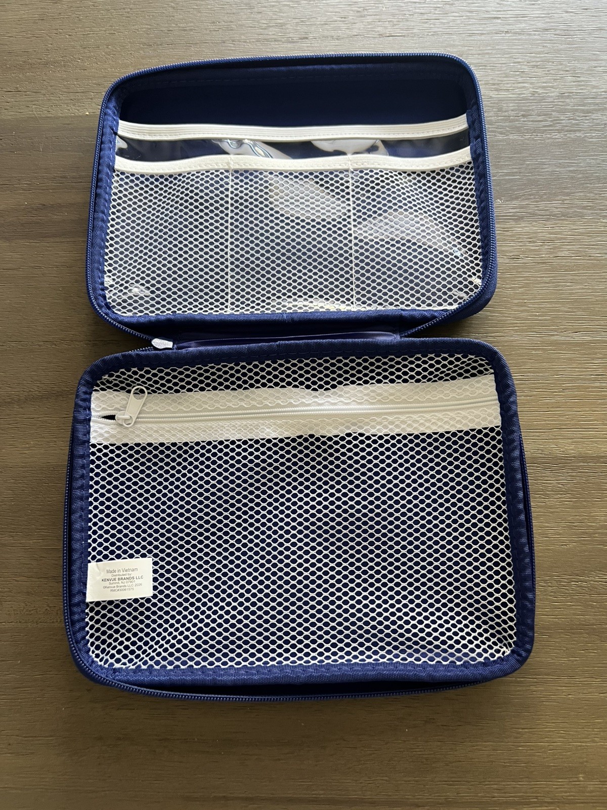 Johnson & J&J Band-Aid Brand First Aid Kit Carrying Case Bag Target