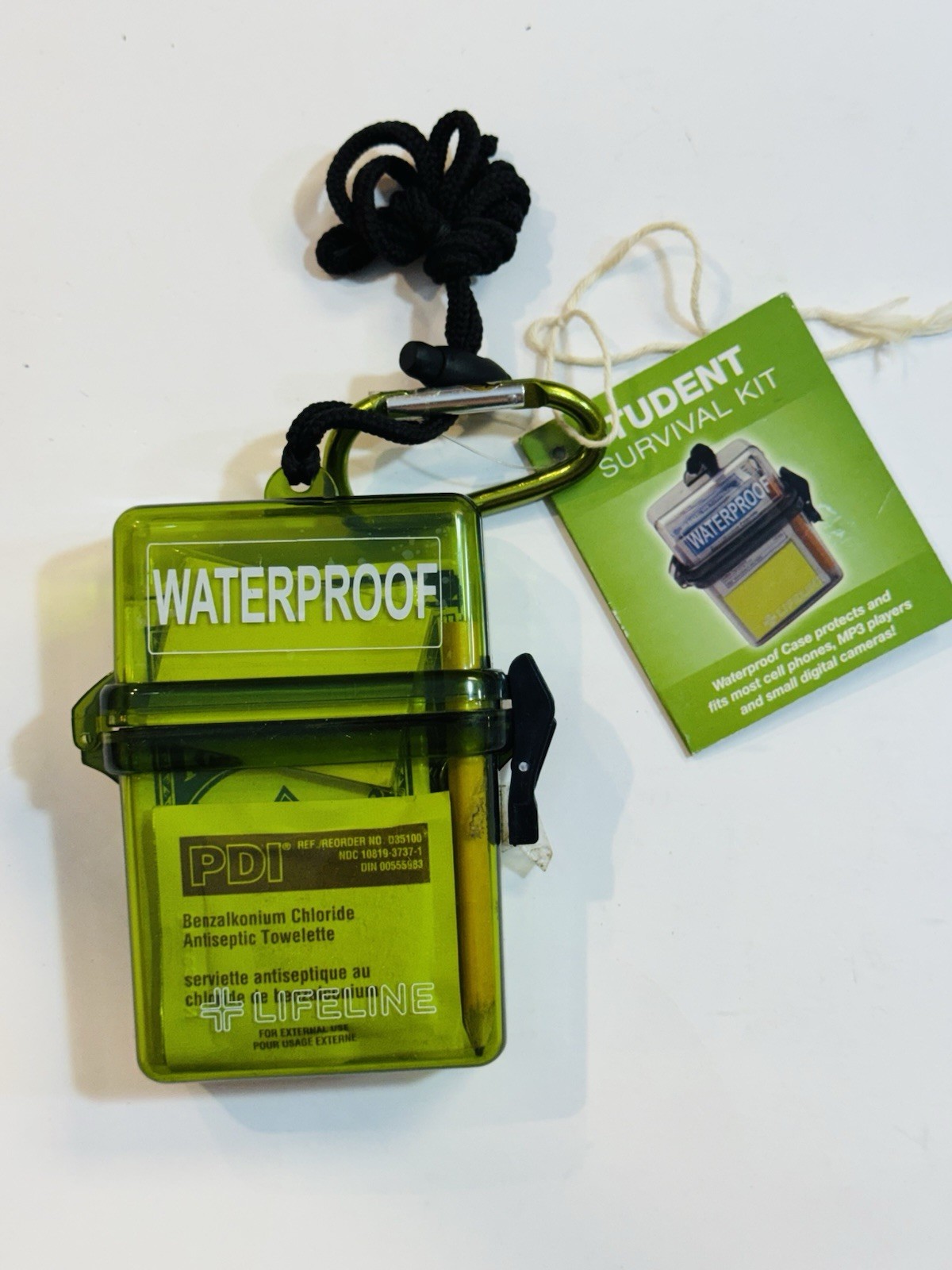 LifeLine First Aid WATERPROOF FIRST AID KIT Brand New