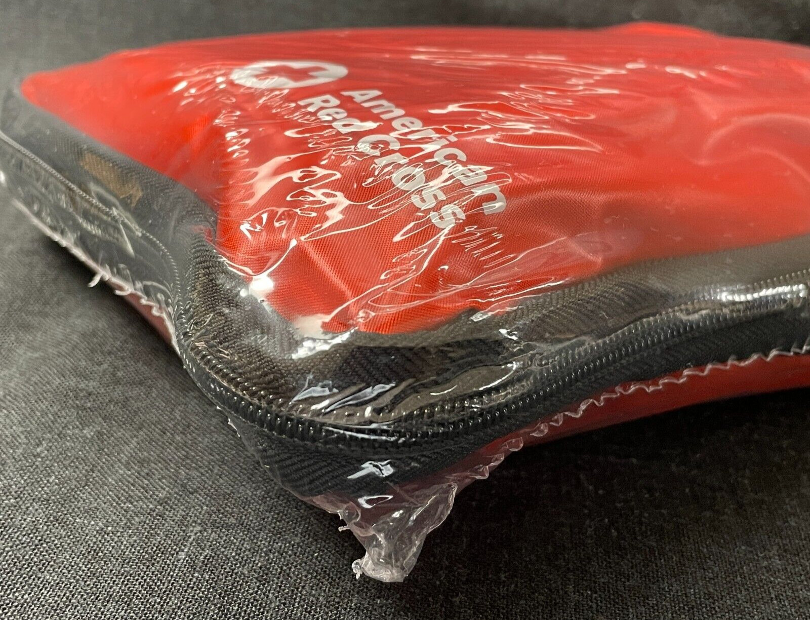 NWOT Be Red Cross Ready First Aid Kit, 73 Latex-Free Pieces, Home,Sports,Outdoor