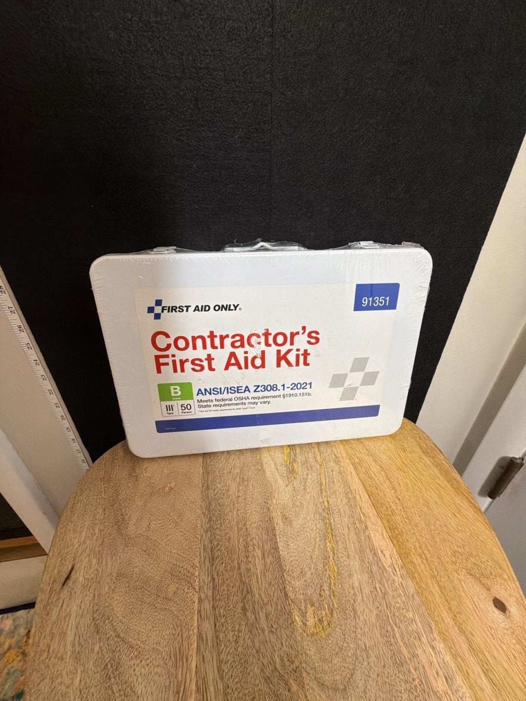 First Aid Only 91351 Contractor's First Aid Kit, 50-Person, 263 Pieces