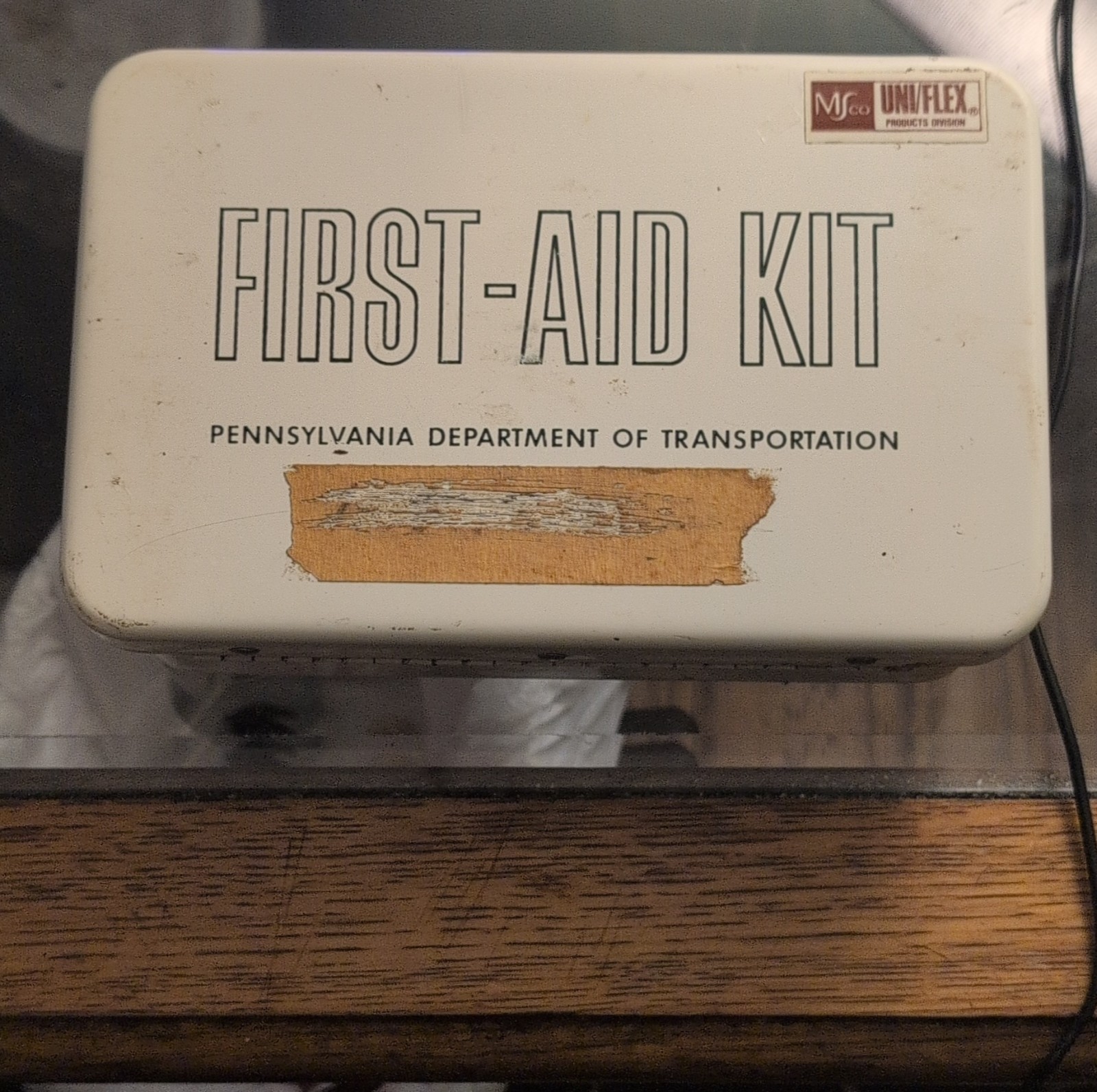 UniFlex First Aid Set Pennsylvania Dept of Transportation Metal Case