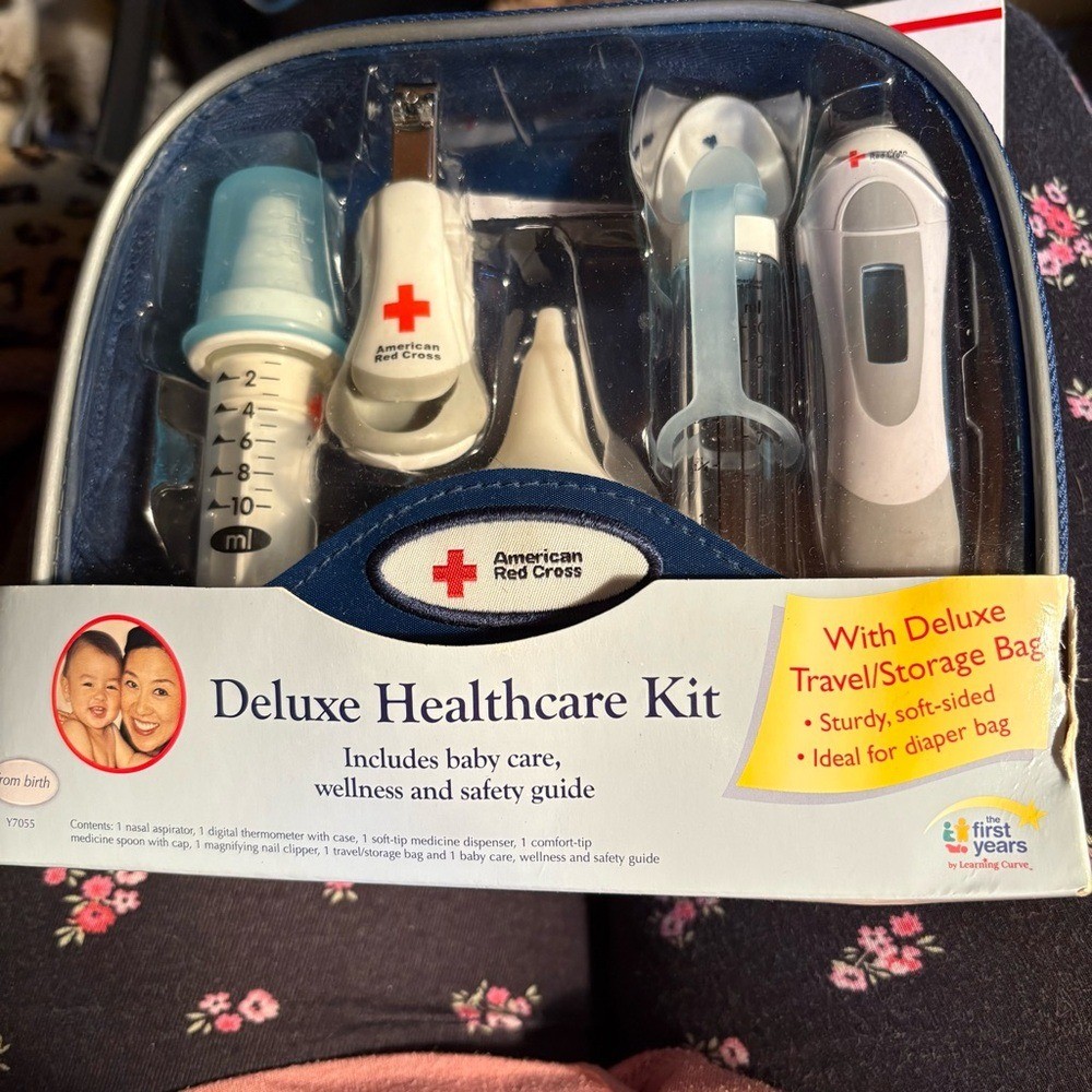 Deluxe Healthcare Kit – Blue and White