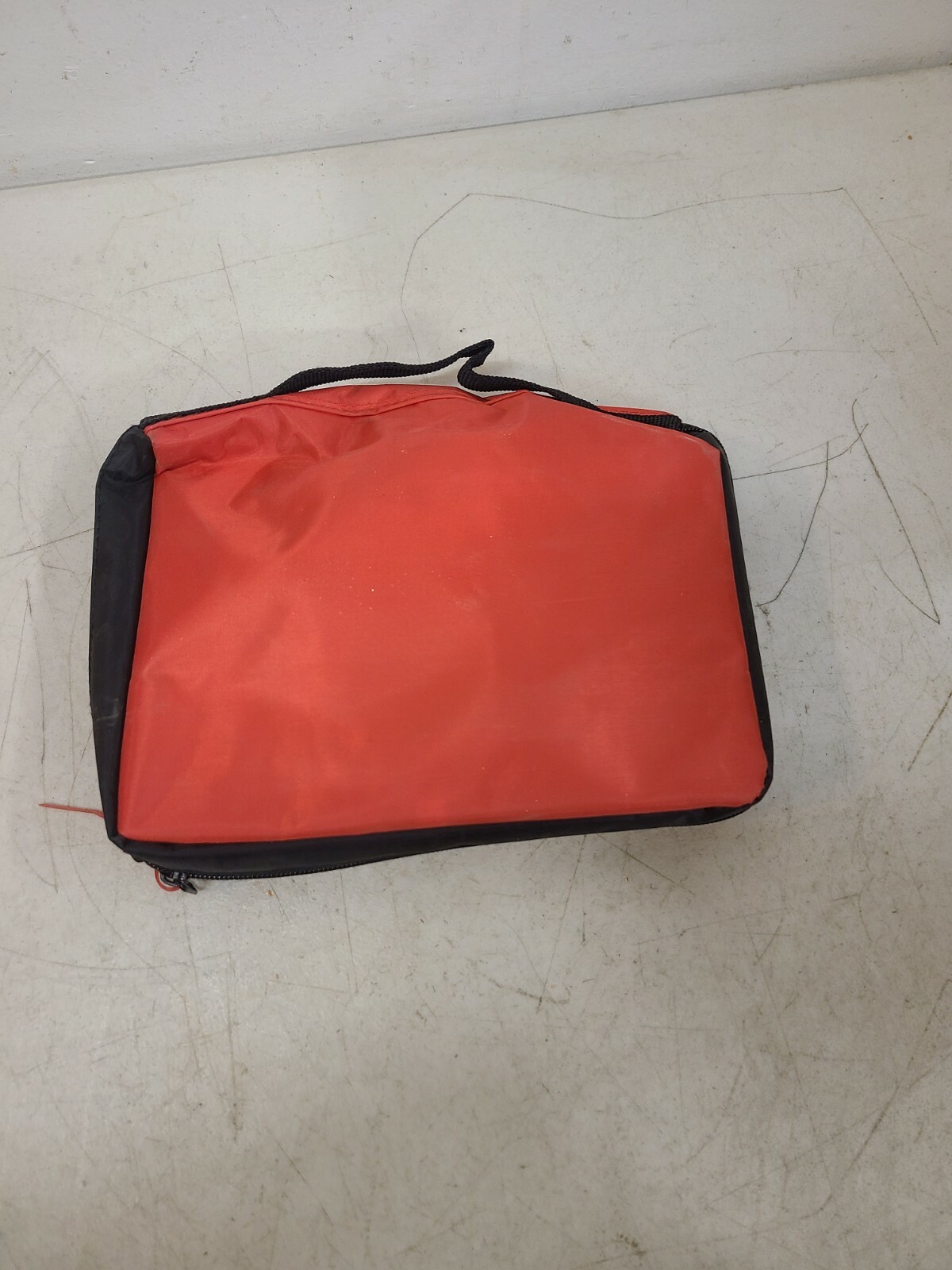 Walgreens All-Purpose First Aid Kit Minor Injuries – Carrying Case