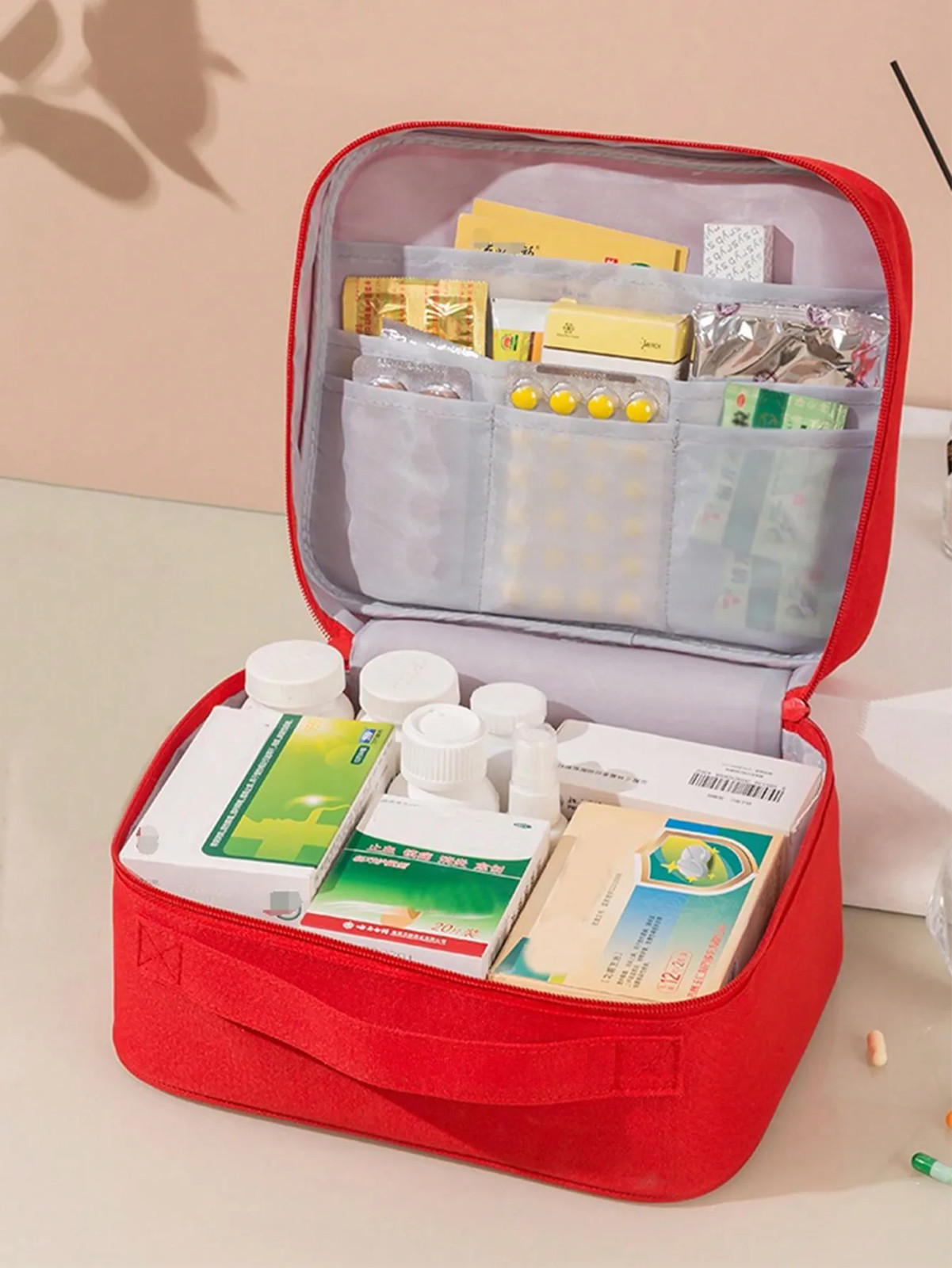 Portable Medical First Aid Kit Bag Large Capacity Home Travel Storage Bag 1pc