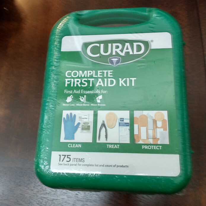 CURAD Complete First Aid Kit Carrying Case 175 Essential Items. Brand New Sealed
