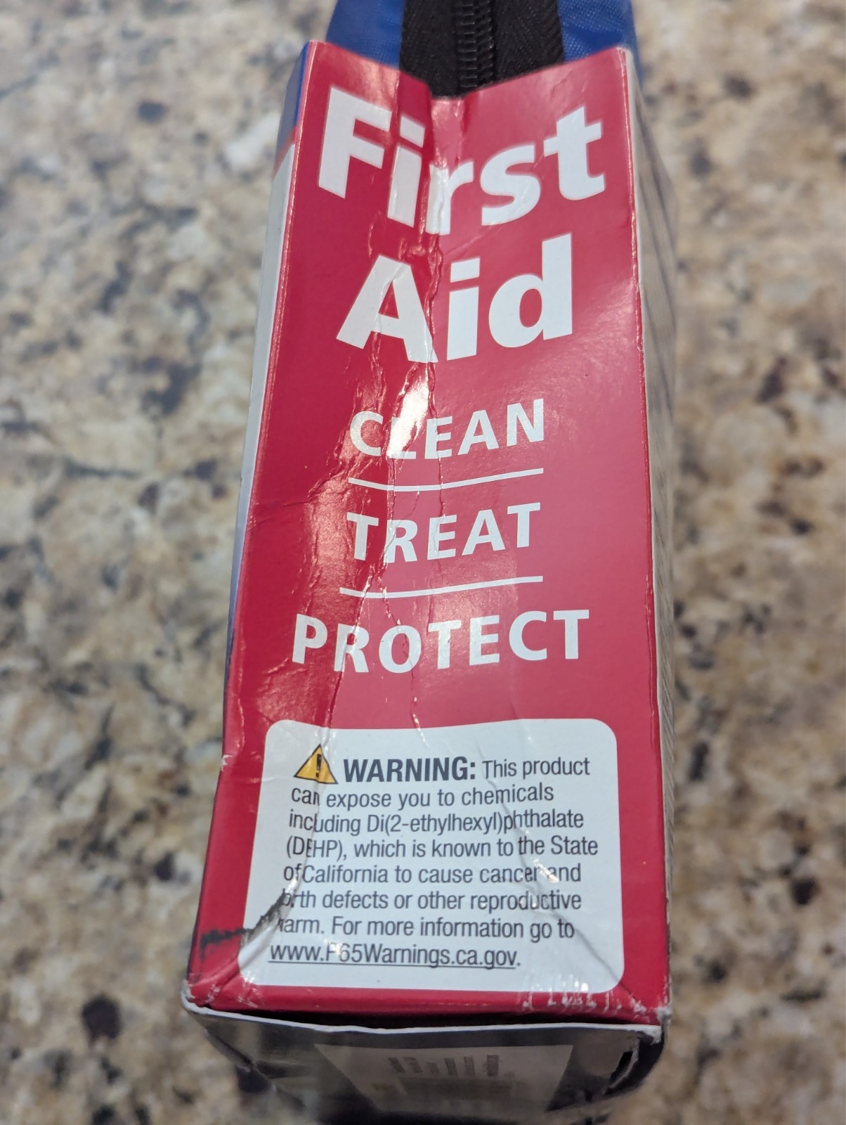 First Aid Only Essential Emergency First Aid Kit for Home 260 Pieces exp: 07/27