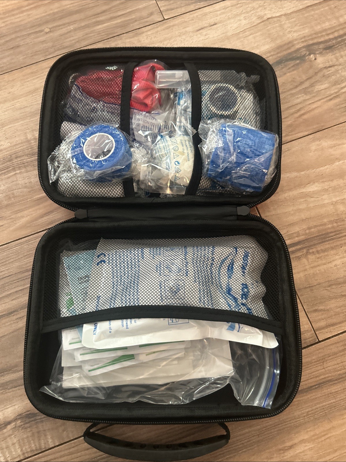 Rubyloo 1004 Pet First Aid Kid Essential 53 Pieces