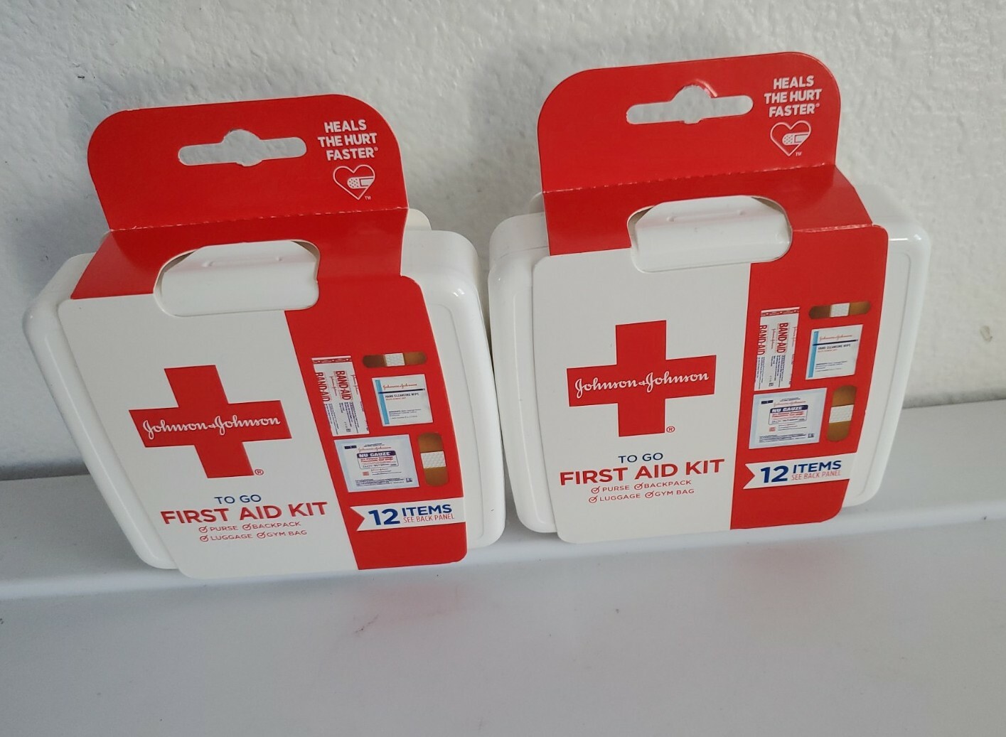 Johnson & Johnson First Aid To Go Kit 2 Pack Bandaids 12pc Each NWB