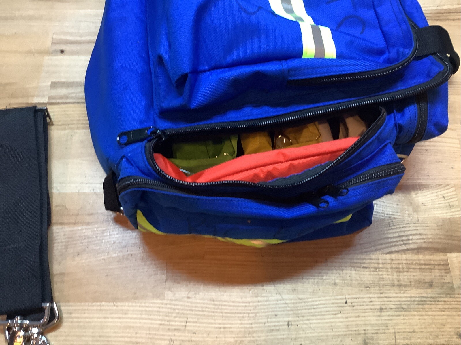 Pediatric ALS Bag 20 In L,18 In W & 11 In T. Royal Blue.