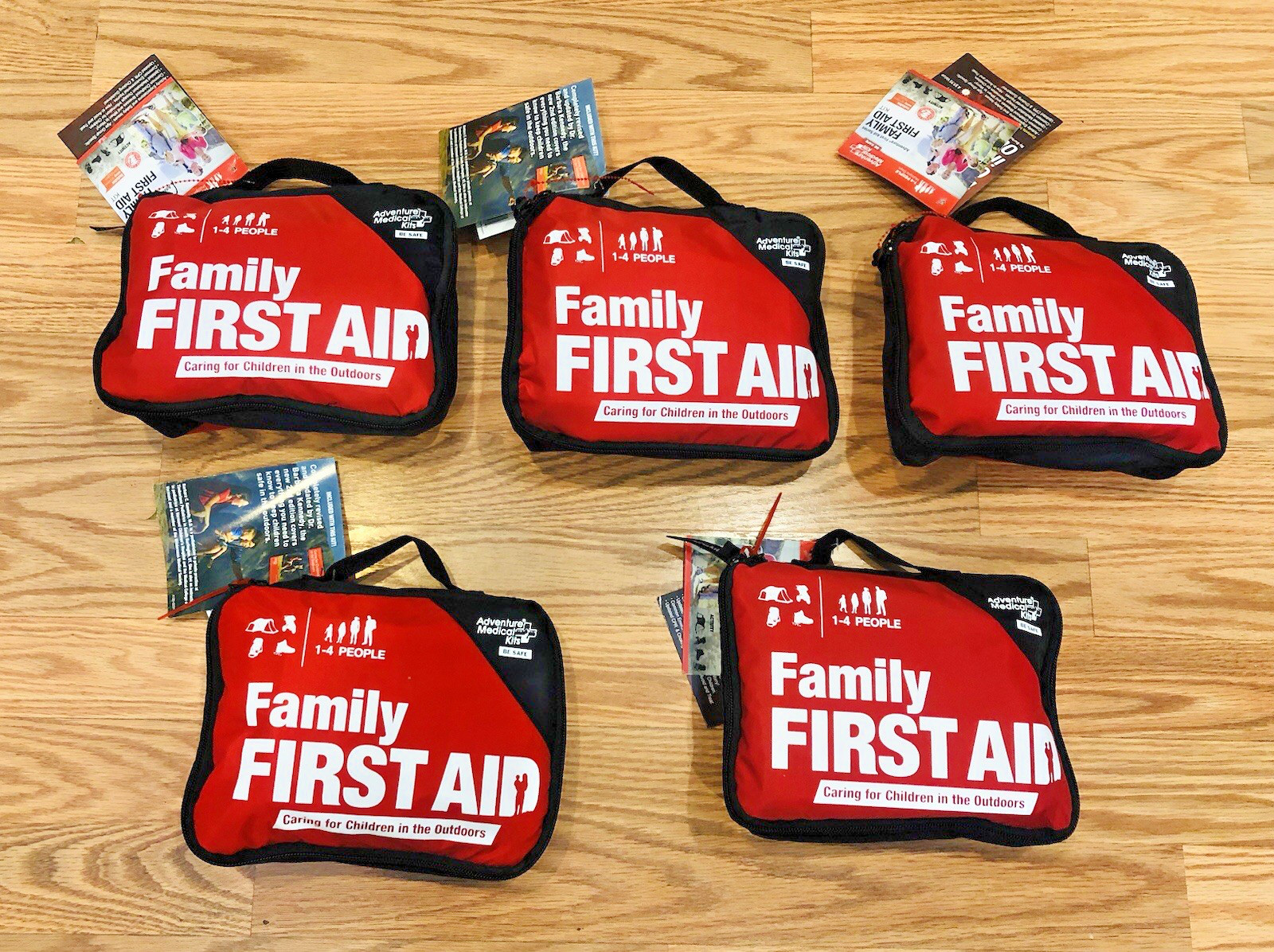 Adventure Medical Kits Family First Aid Medical Kit 1-4 People Multiple Days NOS