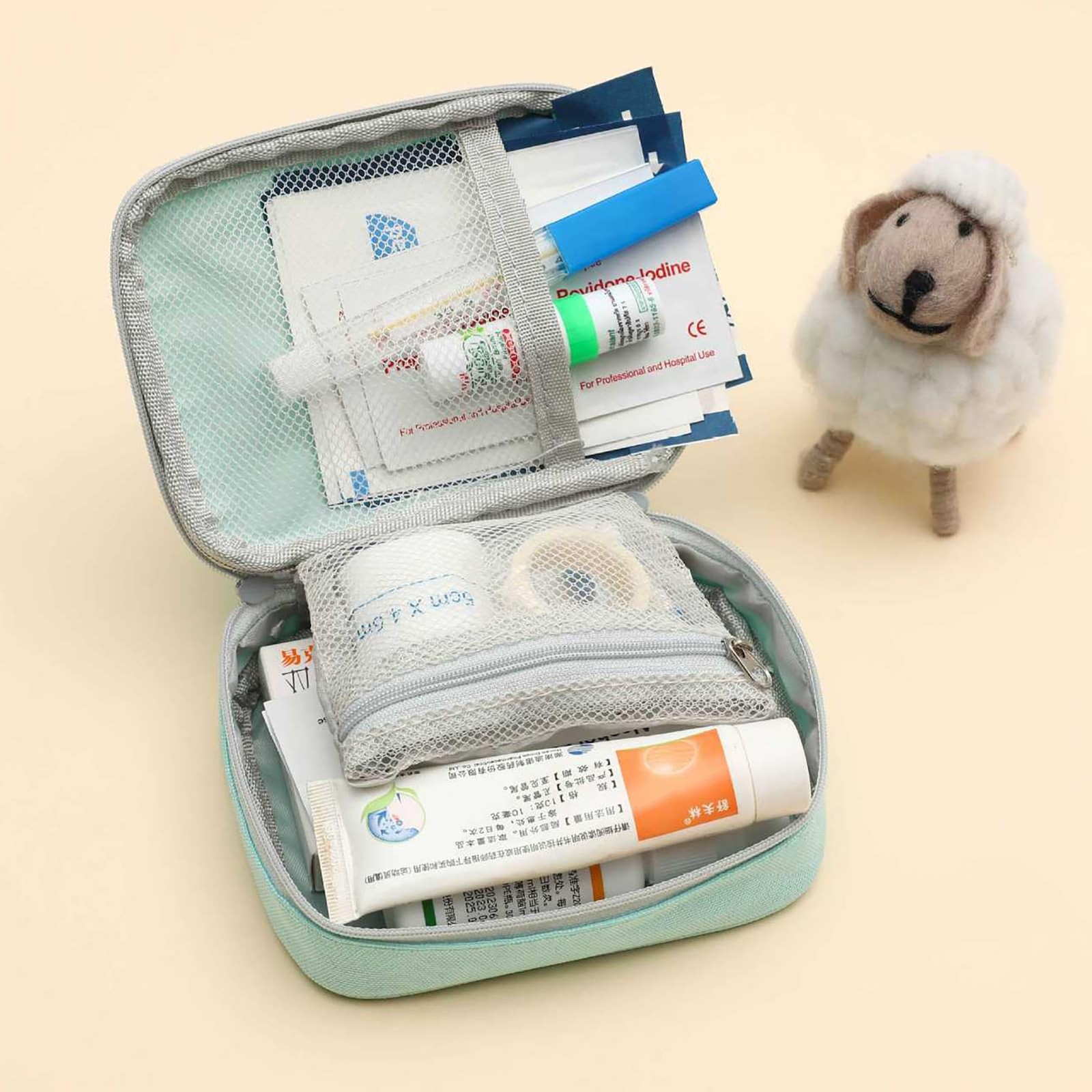 Linsiter Small Empty First Aid Bag, 5.51*4.33*1.57 inches (14*11*4 cm), Green