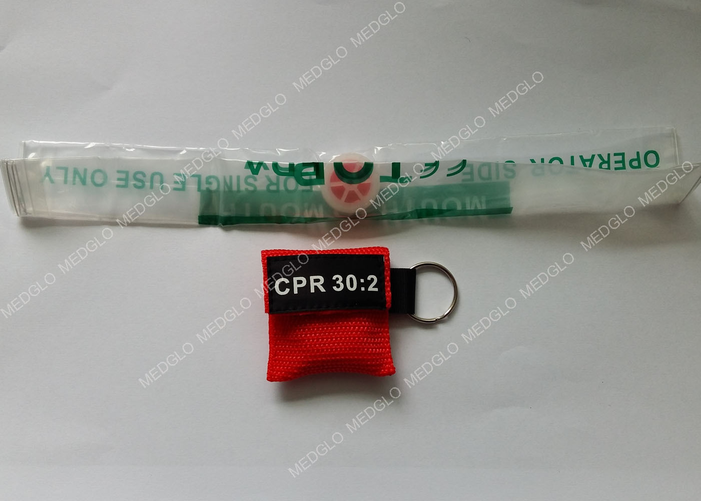 CPR MASK WITH KEYCHAIN CPR FACE SHIELD AED FIRST AID TRANSPARENT CPR 30:2 PVC