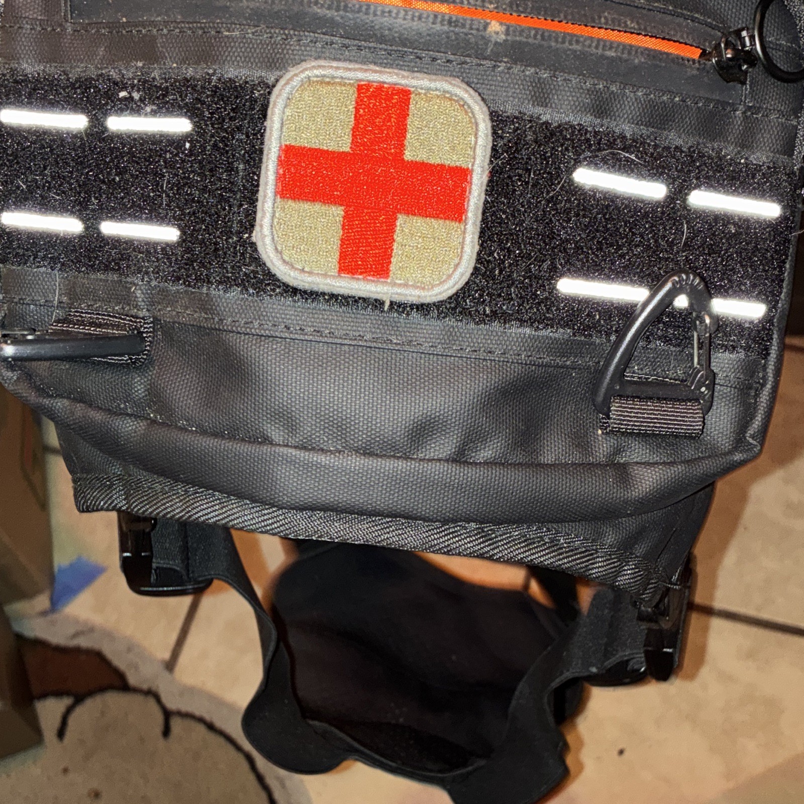 Black Portable First Aid Waist Pack Red Cross Patch Reflective