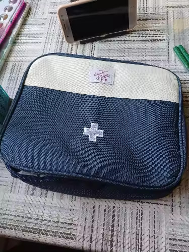 3PCS Portable First Aid Kit Bag Medical Emergency Organizer Travel