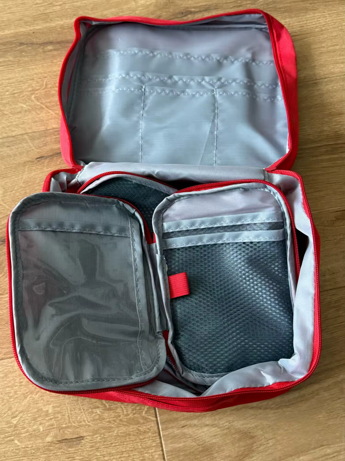 3PCS Portable First Aid Kit Bag Medical Emergency Organizer Travel