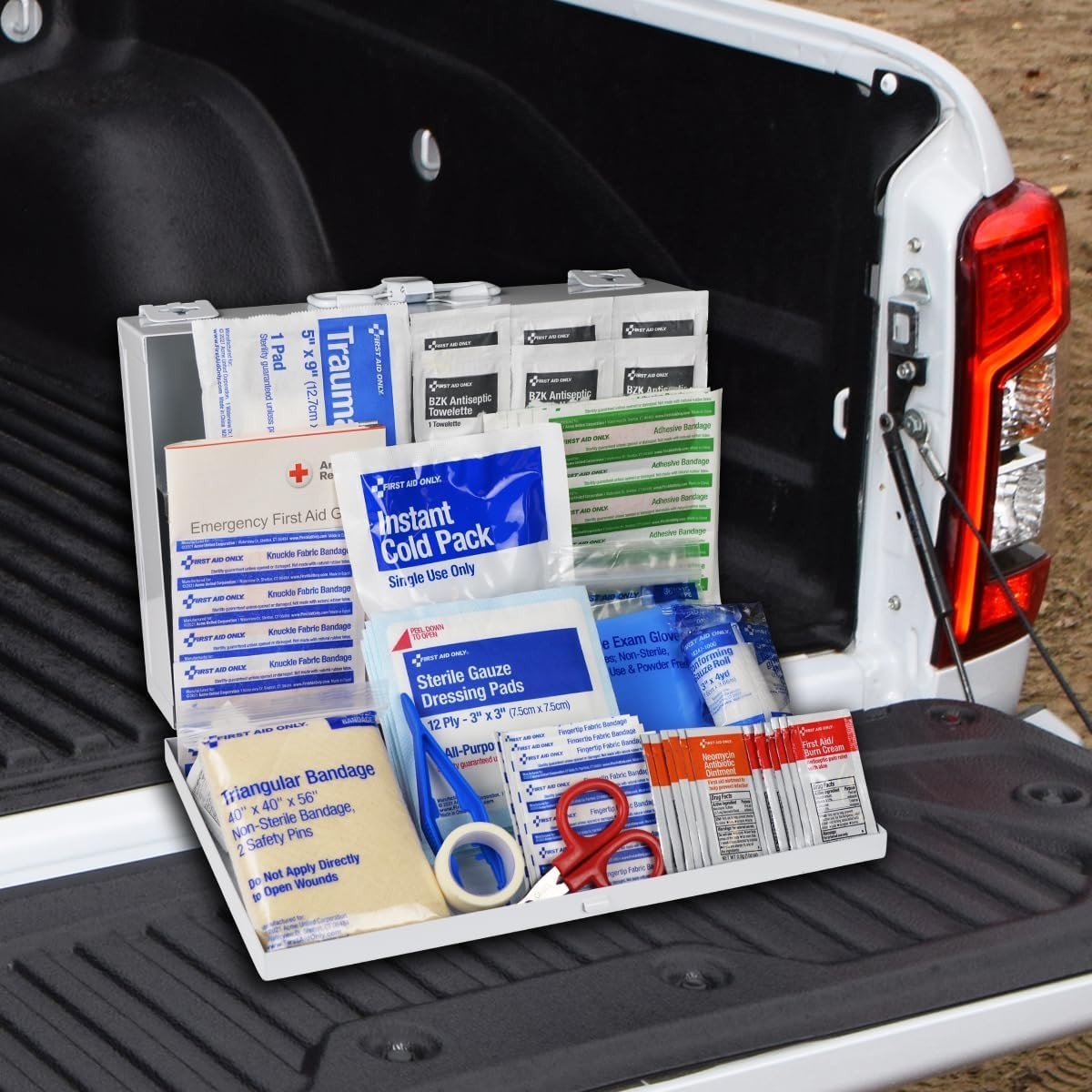 Portable 178-Piece First Aid Kit for 25 Persons: Easy Access and Organization