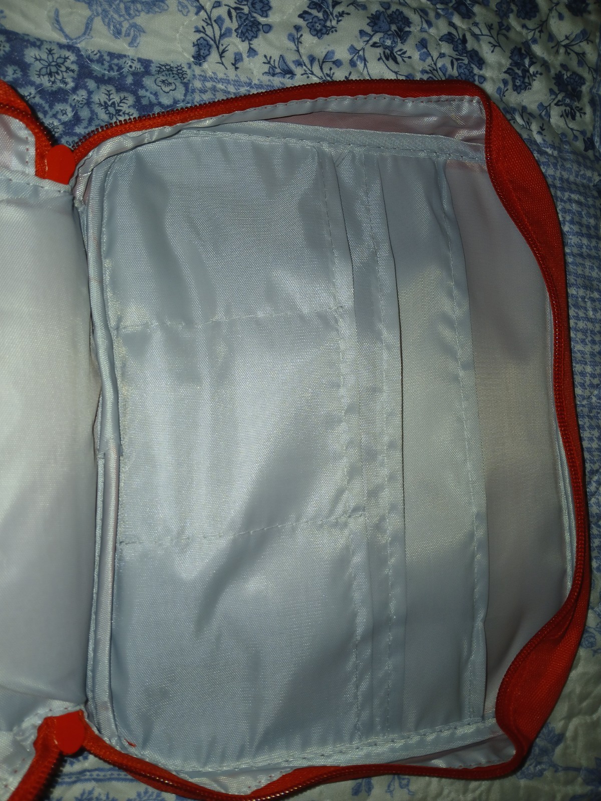 Travel/home Red &white 1st Aid Zippered Bag W/mini Bag 8x9x2" Empty Mini 5×5"