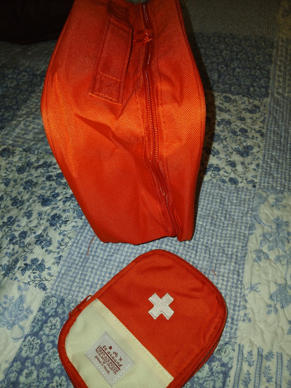 Travel/home Red &white 1st Aid Zippered Bag W/mini Bag 8x9x2" Empty Mini 5×5"
