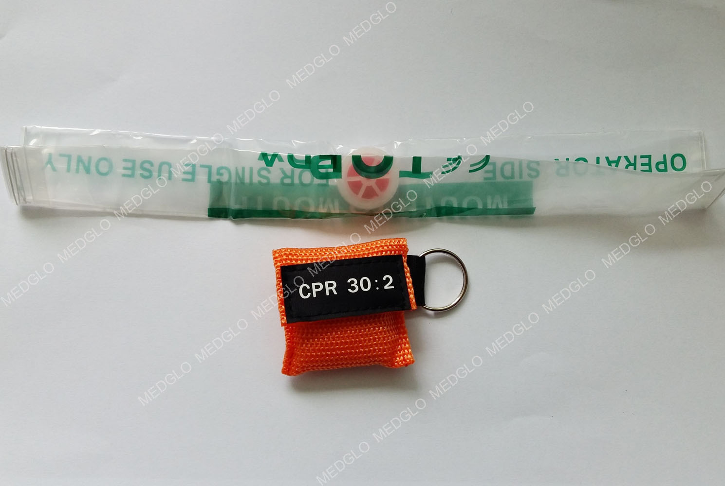 CPR MASK WITH KEYCHAIN CPR FACE SHIELD AED FIRST AID TRANSPARENT CPR 30:2 PVC