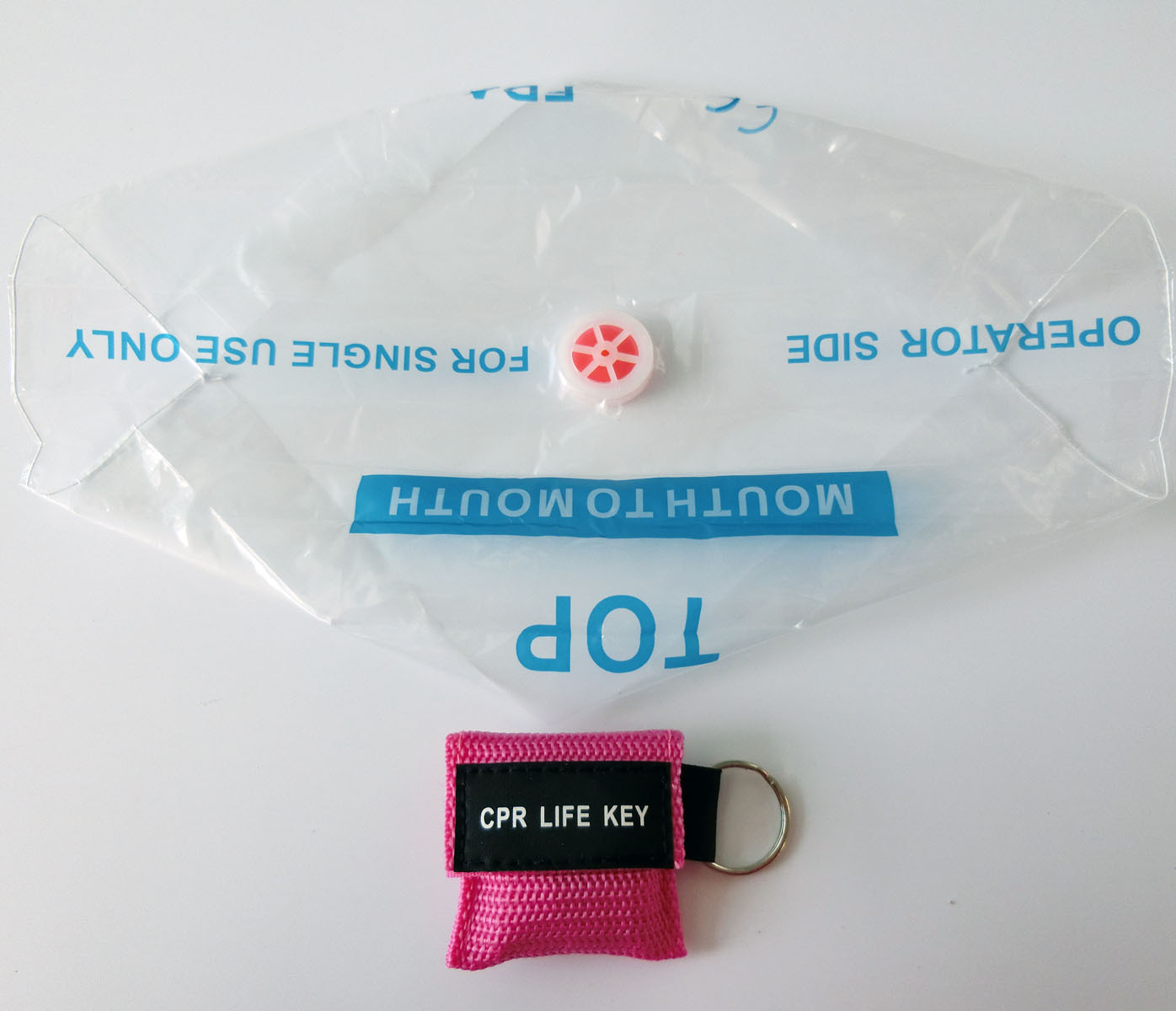 100Pcs/lot CPR Mask Keychain with Cpr Face Shield CPR Life Key First Aid Kits