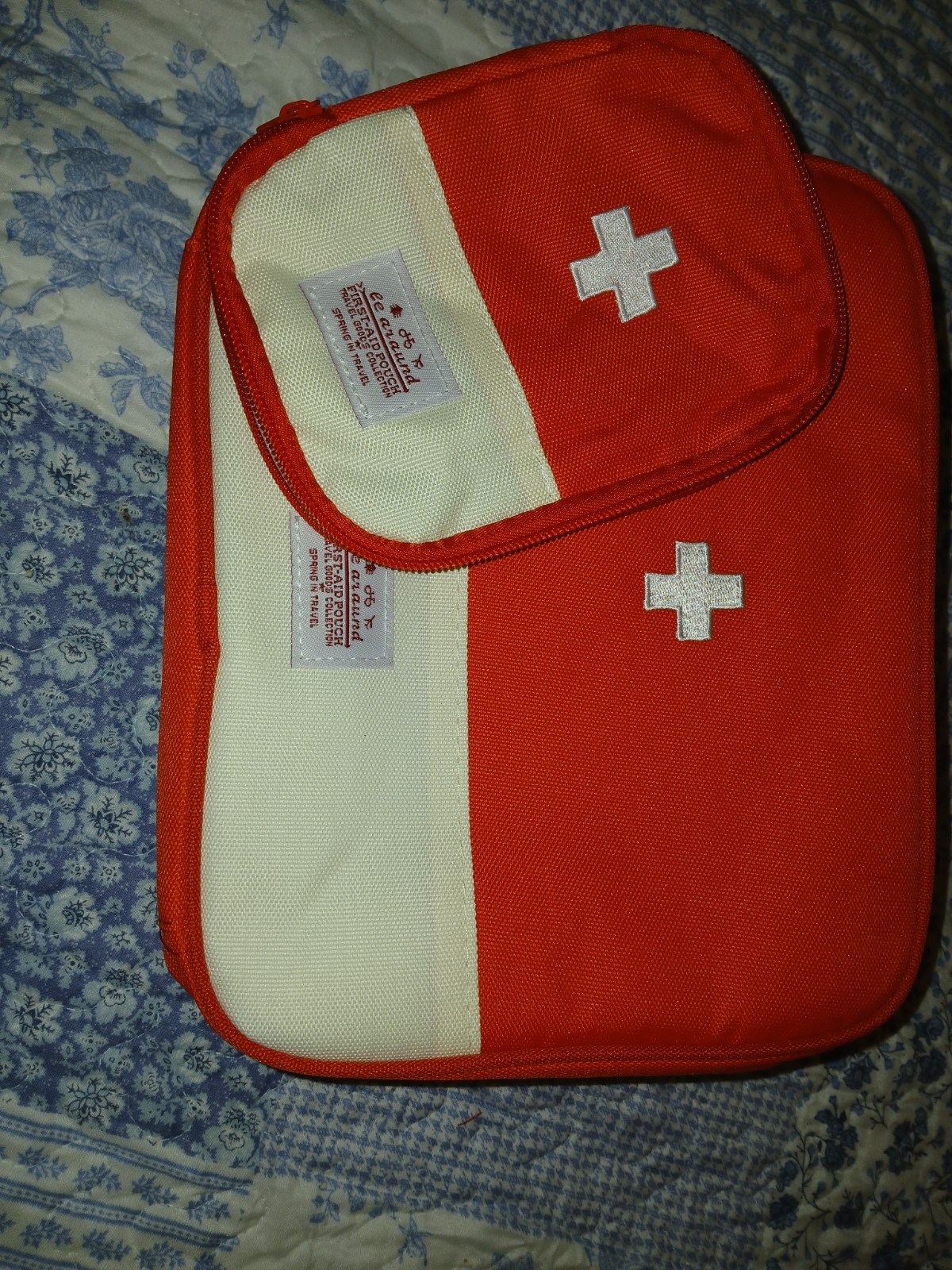Travel/home Red &white 1st Aid Zippered Bag W/mini Bag 8x9x2" Empty Mini 5×5"