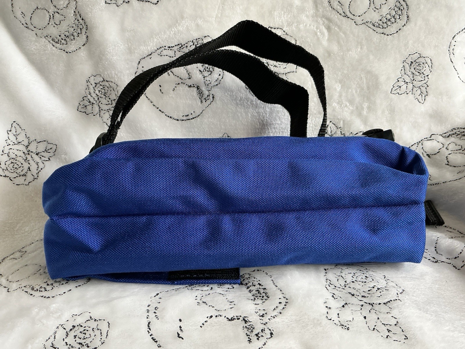 FIELDTEX Fanny Pack: ~10 1/2 in L x ~10 1/2 in W x ~5 1/2 in D, Cordura, Blue
