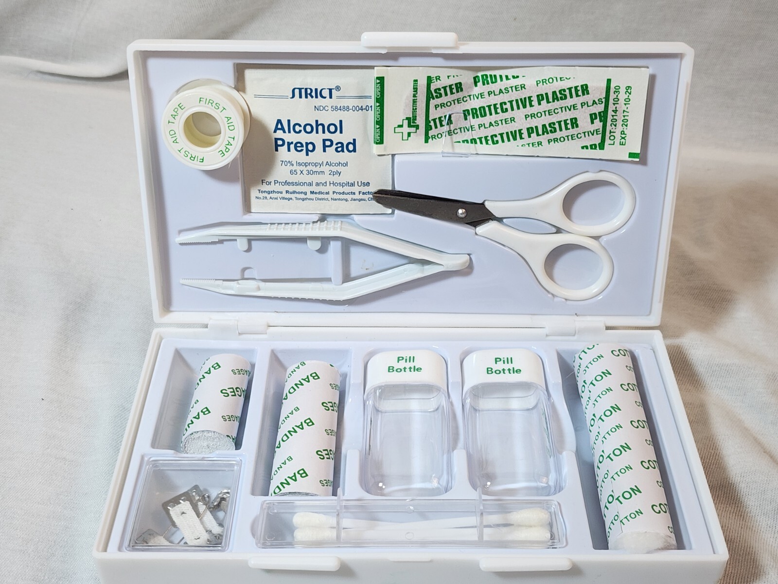 American Red Cross Res-Cue Mask (First Aid) & First Aid Kit ~ New