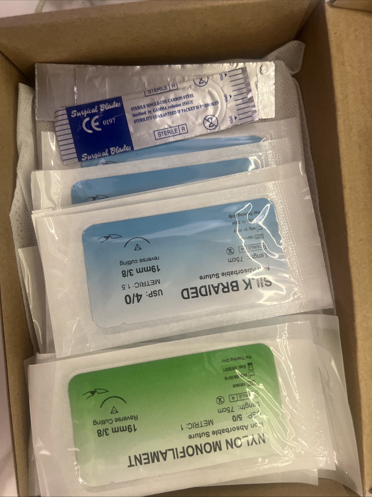 25 Pcs Basic Suture Practice Kit First Aid Set Emergency Trauma Survival Pack