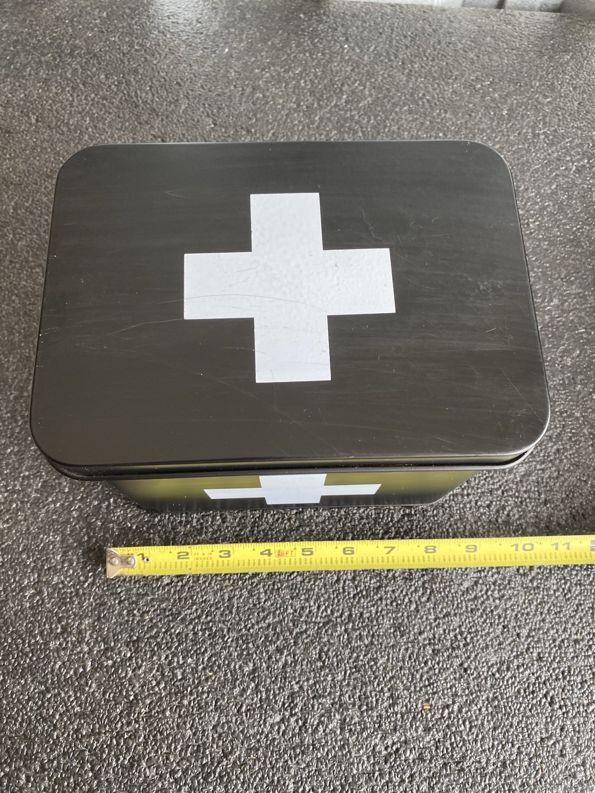 Metal First Aid Empty Box, Medicine Storage Organizer with Removable Tray Handle