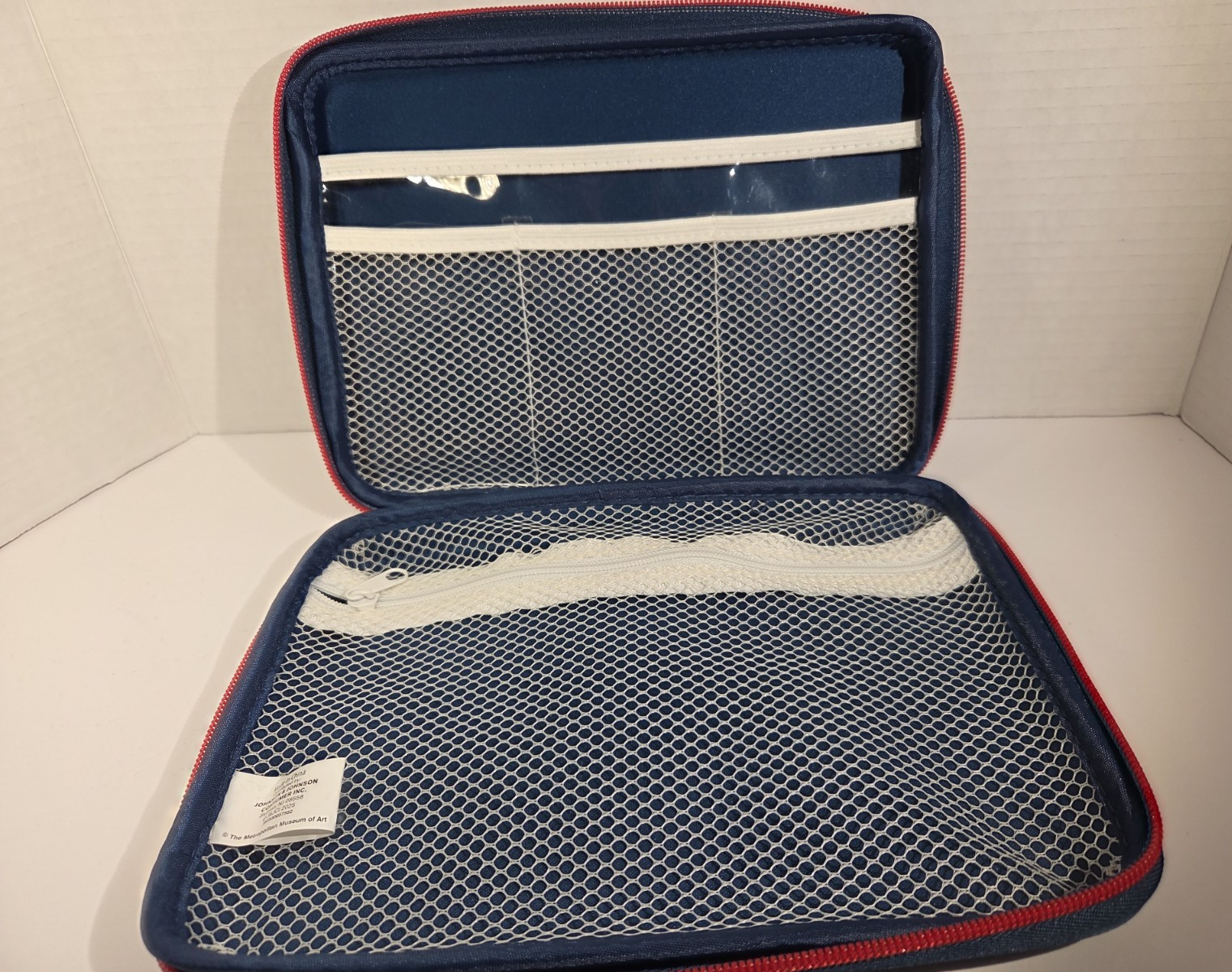 Band-Aid First-Aid Kit Designer Bag – The Met The Great Wave off Kanagawa