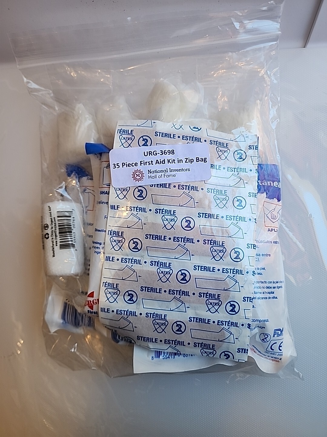 URG -3698 / 35 Piece FIrst Aid Kit in zip bag