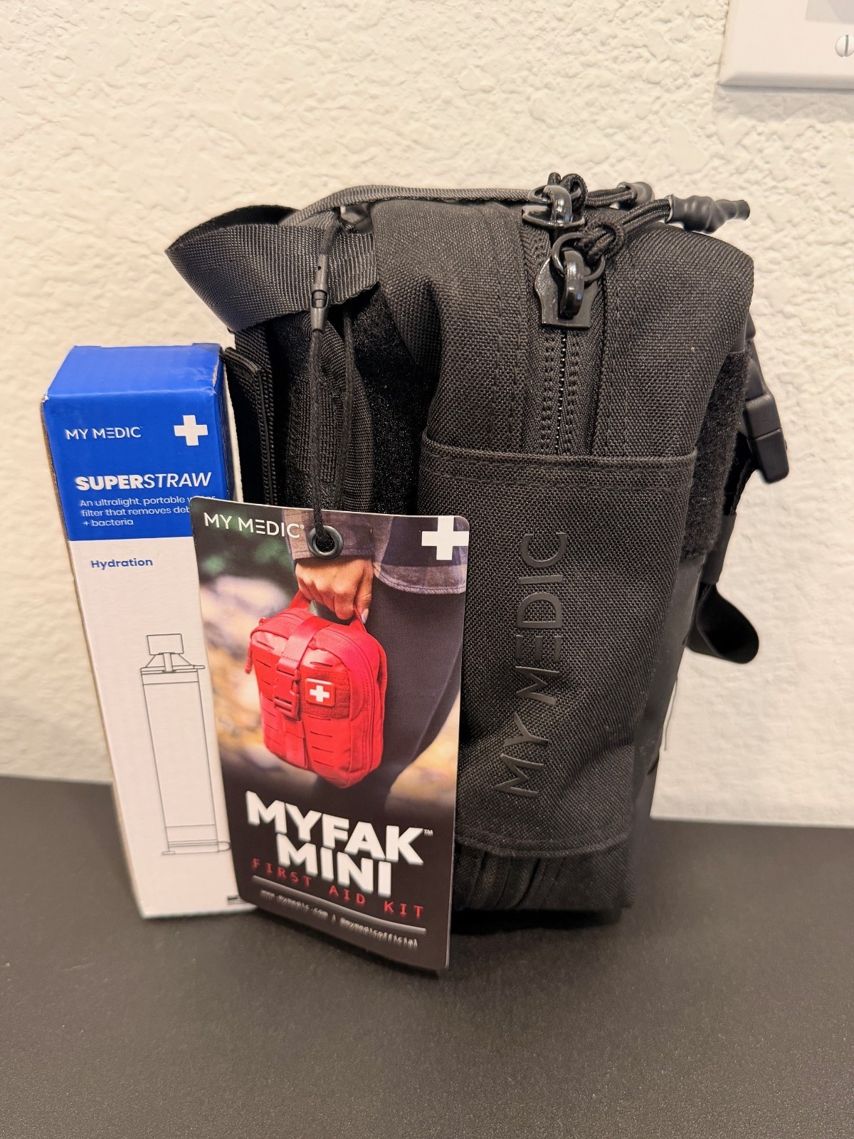 My Medic MYFAK Mini PRO First Aid Kit Black with FREE My Medic Super Straw NEW!!
