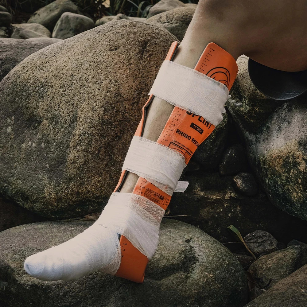 First Aid Splint 36" X 4.3" Green-Gray, Keep Bones in Position for Camping Hikin