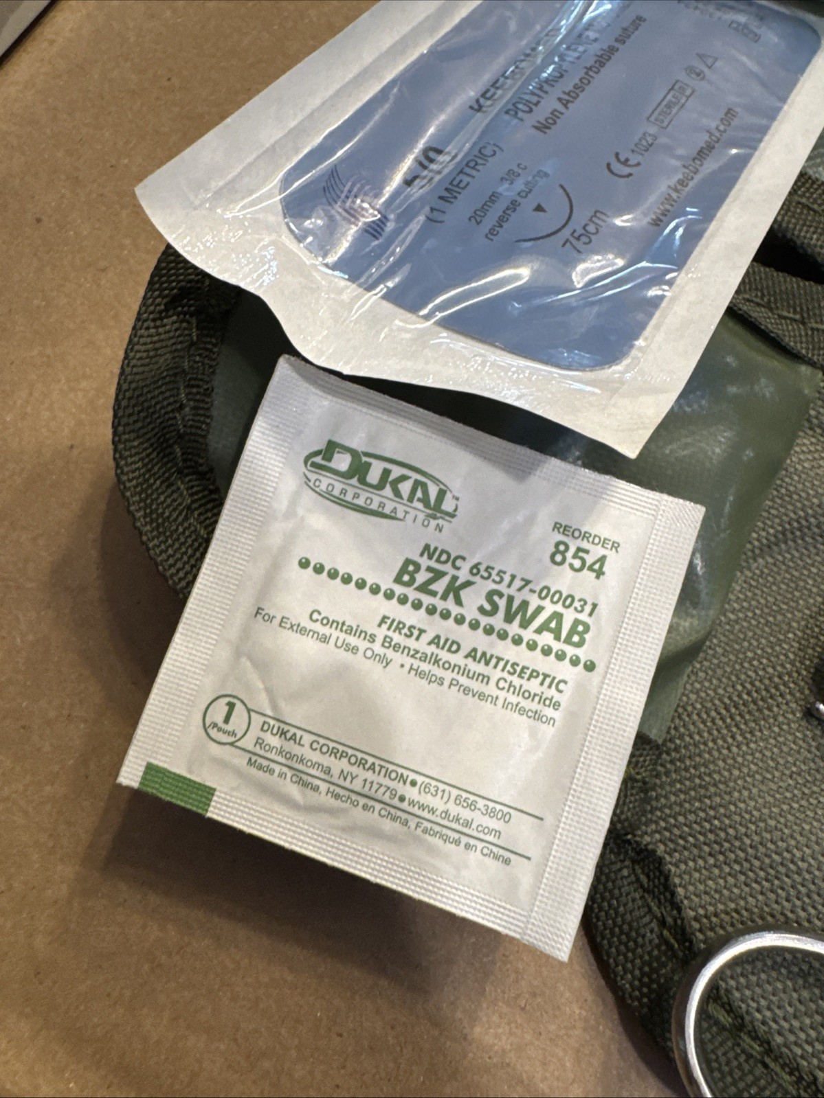 Elite First Aid Minor Field Surgical Kit 9 Instruments Light Blades In Case. G2