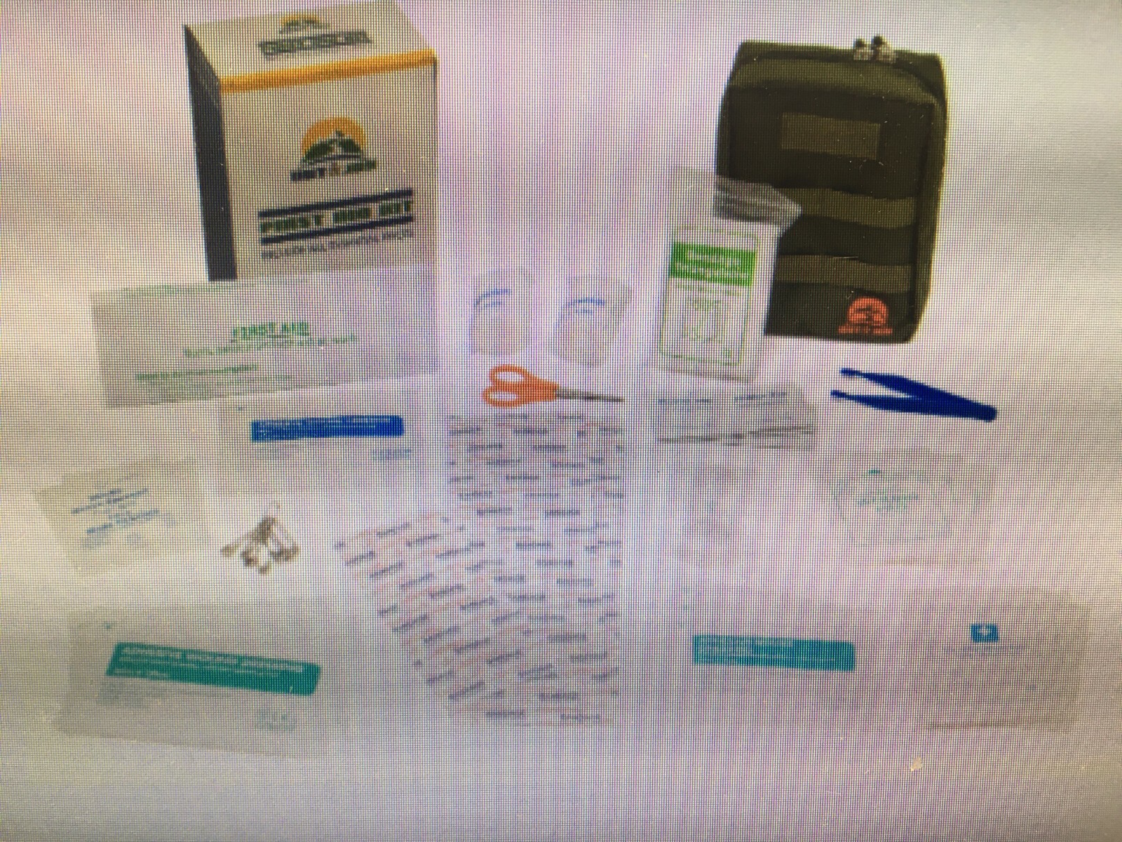 Out&Joy Camping First Aid Kit Sports and Outdoor 1st Aid Kit Medical Treatment