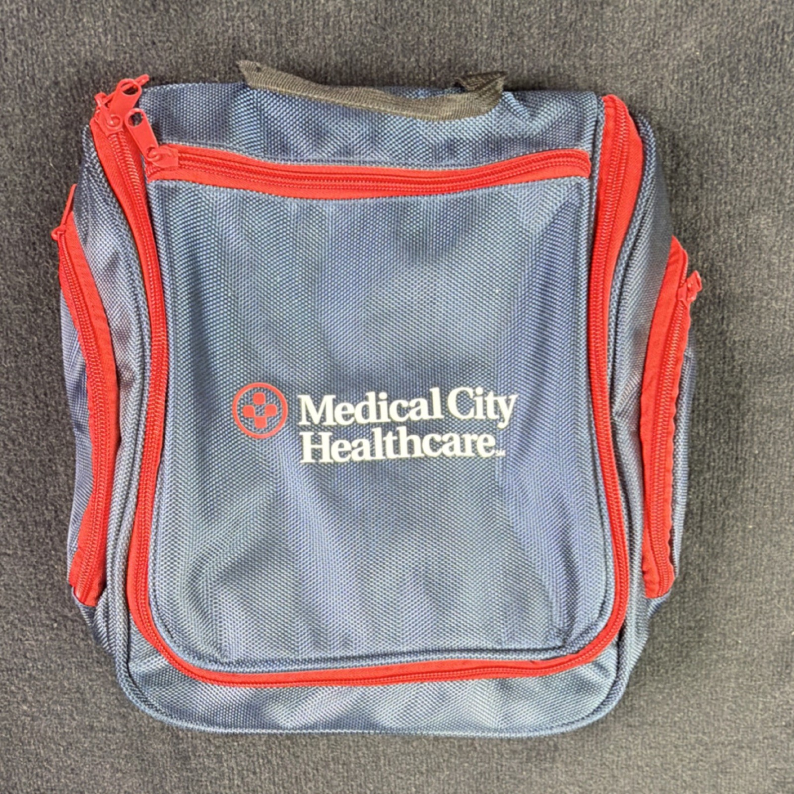 Medical City Healthcare Portable Blue Red First Aid Bag Hanging Organizer