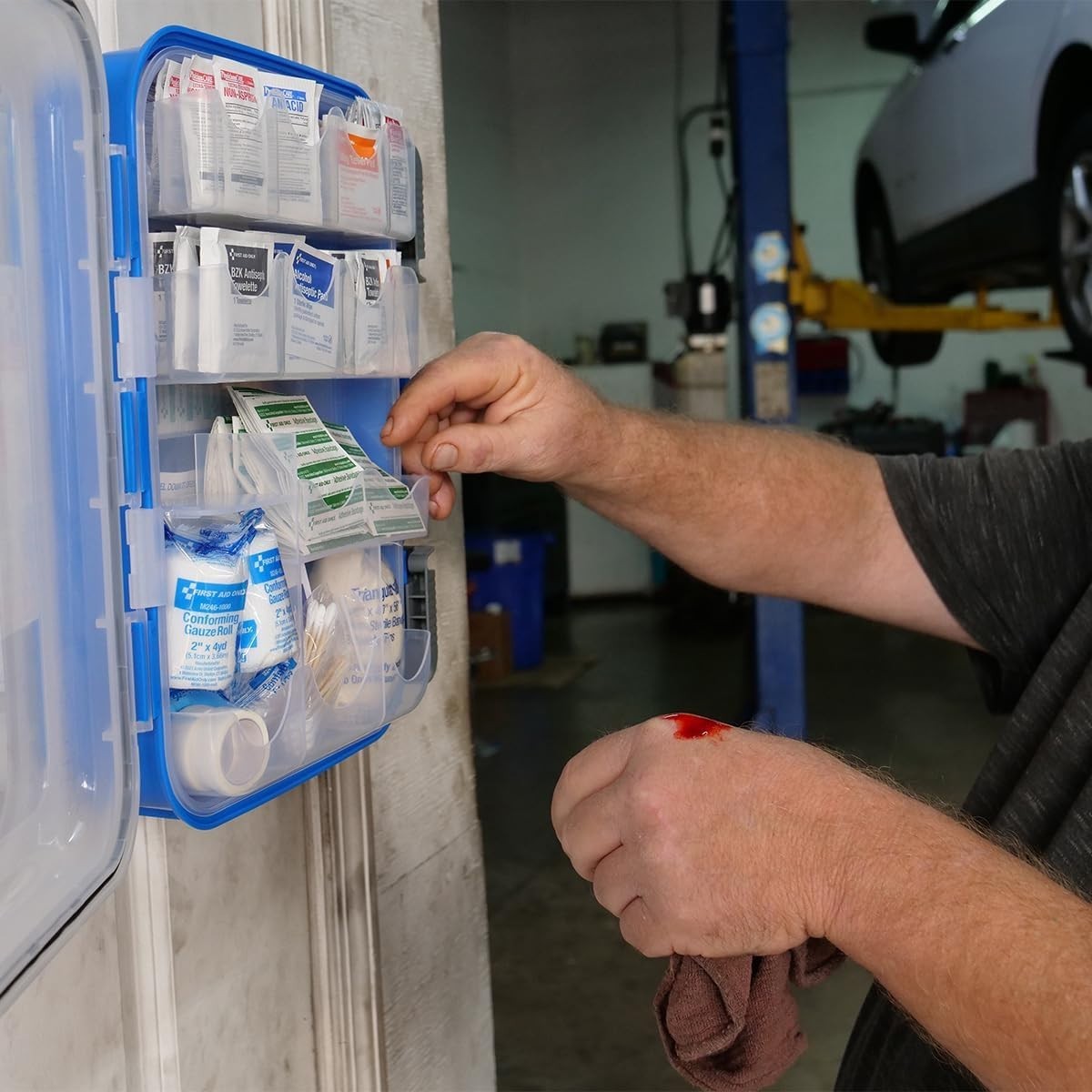First Aid Only 335 Piece All-Purpose First Aid Kit, OSHA Compliant