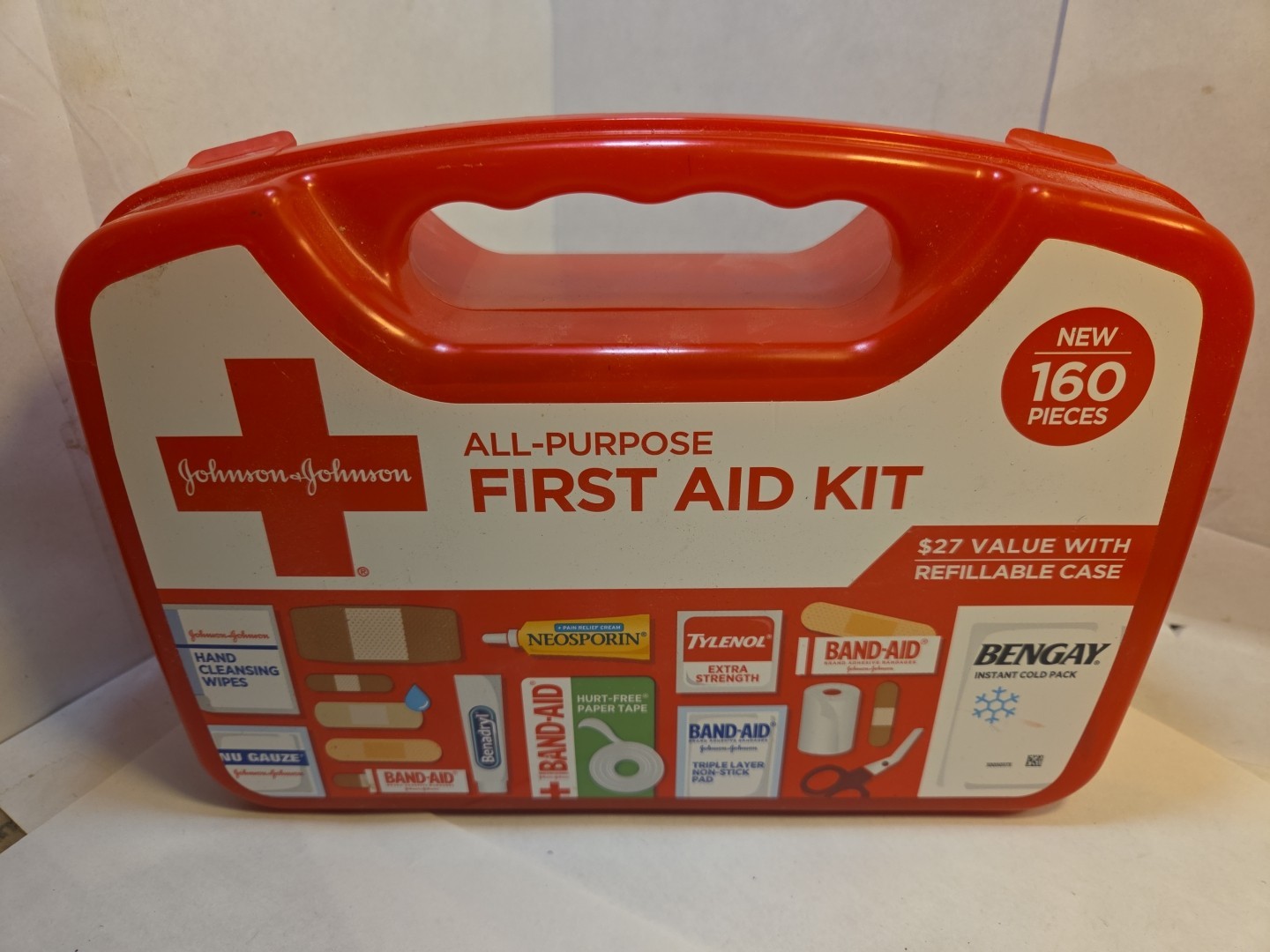 Johnson & Johnson All purpose first aid kit 160 pieces