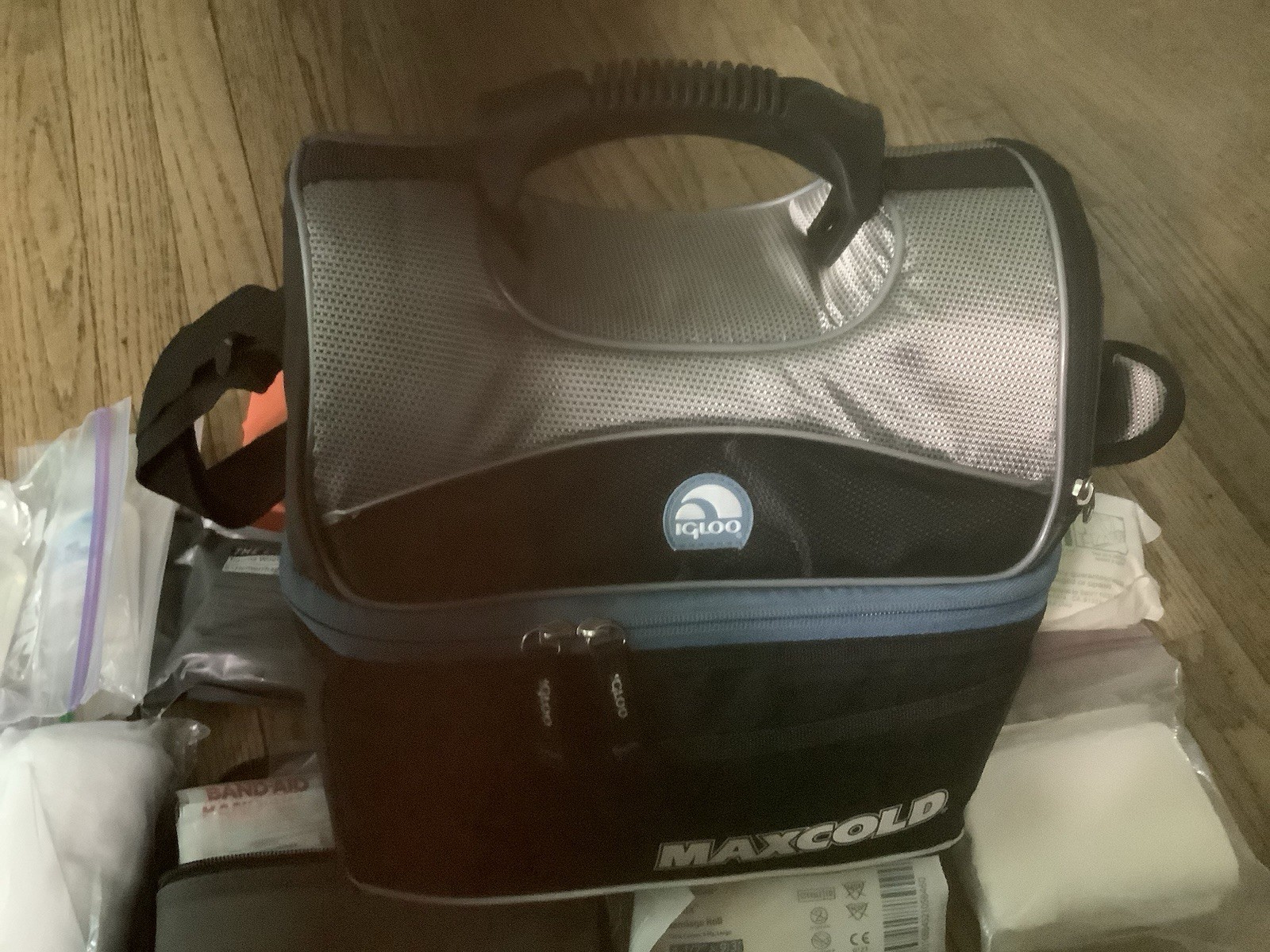 Med Kit, medical trauma kit With Maxcold Igloo Bag