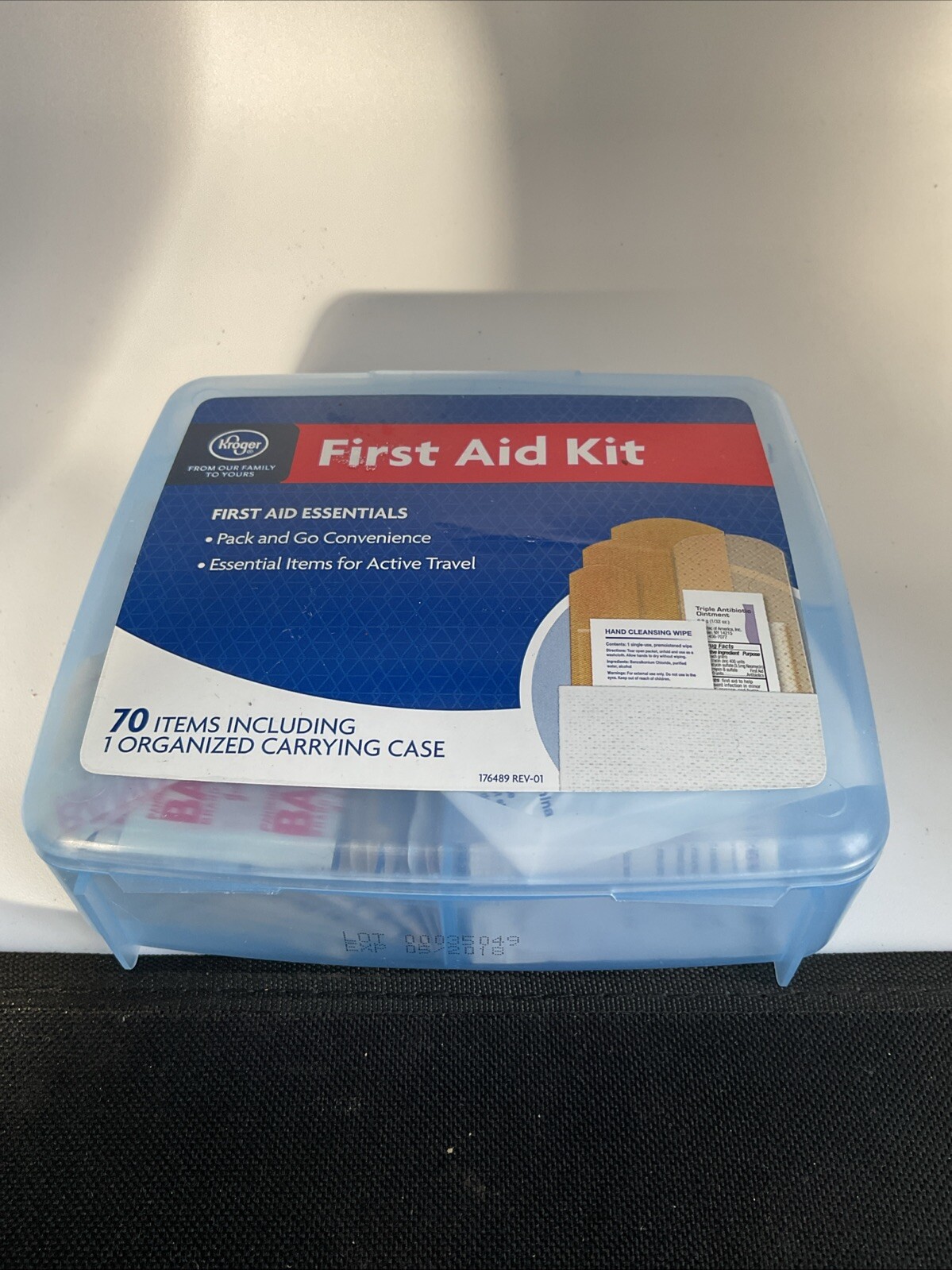 Travel Ready – Portable Emergency First Aid Kit – Minor Wound Care