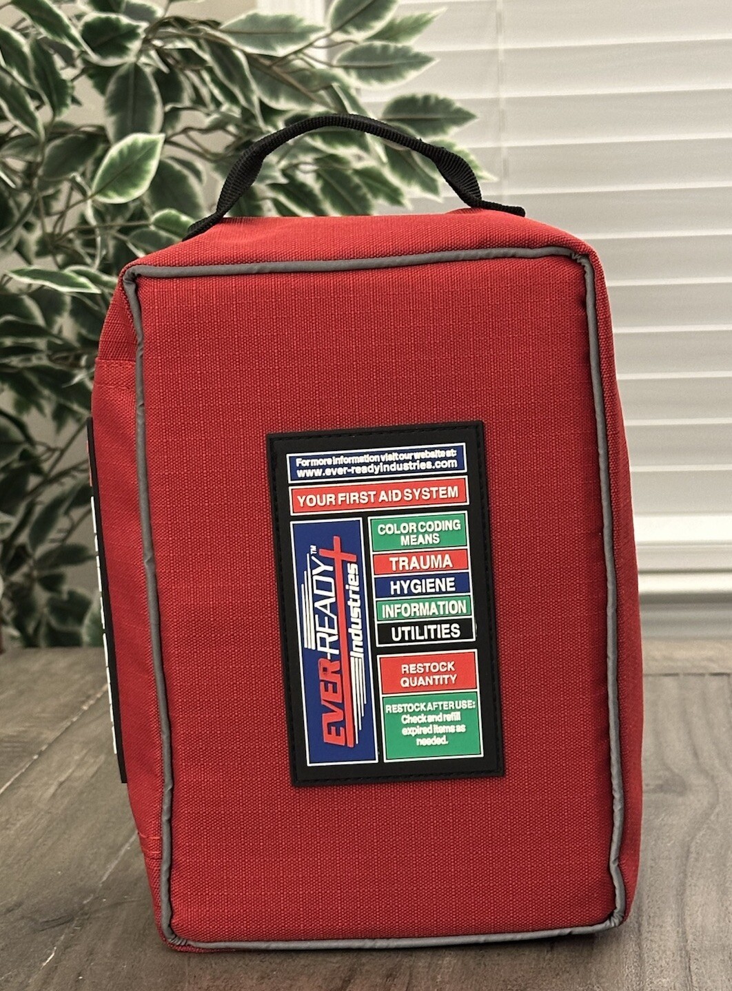 200 Piece Ever-Ready Industries All Purpose First Aid Kit, Expiry 03/26 For Home