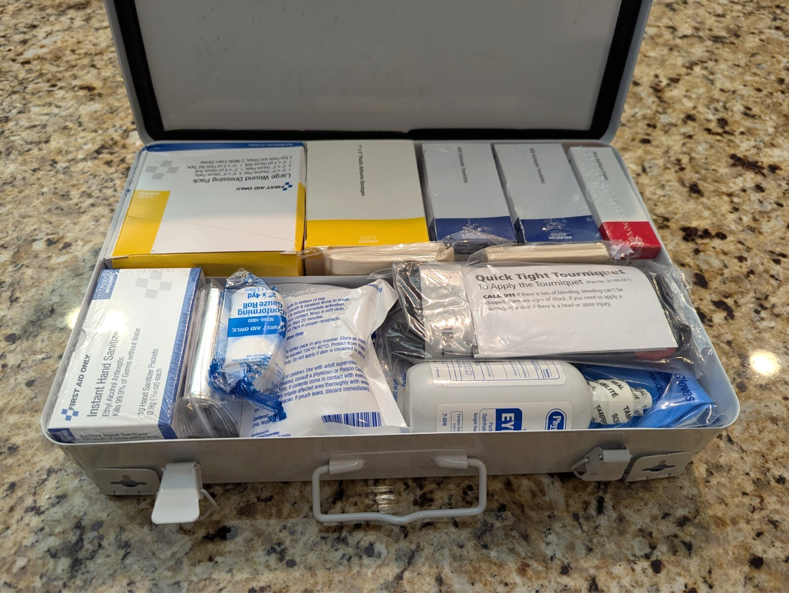 First Aid Only ANSI B Contractor's Metal First Aid Kit 263 Pieces 91351